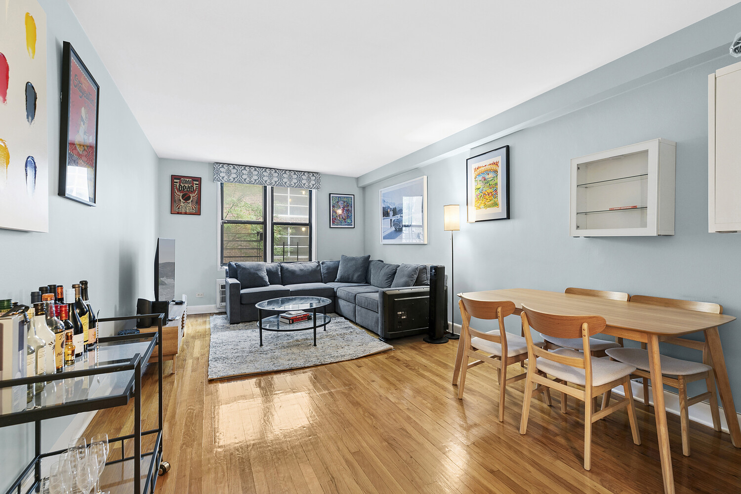 #1 photo, 211 E 18TH Street, マンハッタン Gramercy Park , NY 10003