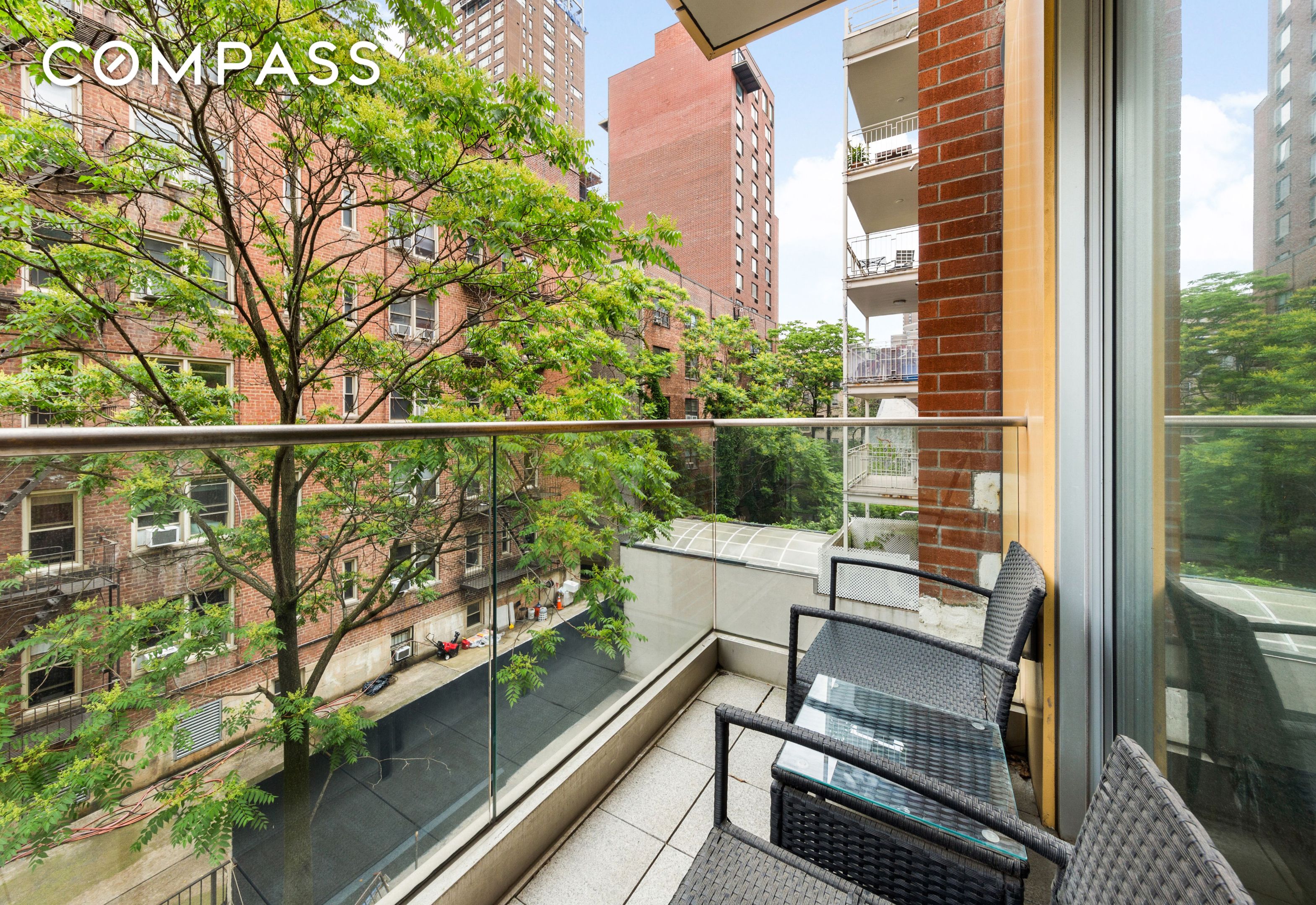 #12 photo, 337 E 62nd Street, マンハッタン Lenox Hill , NY 10065