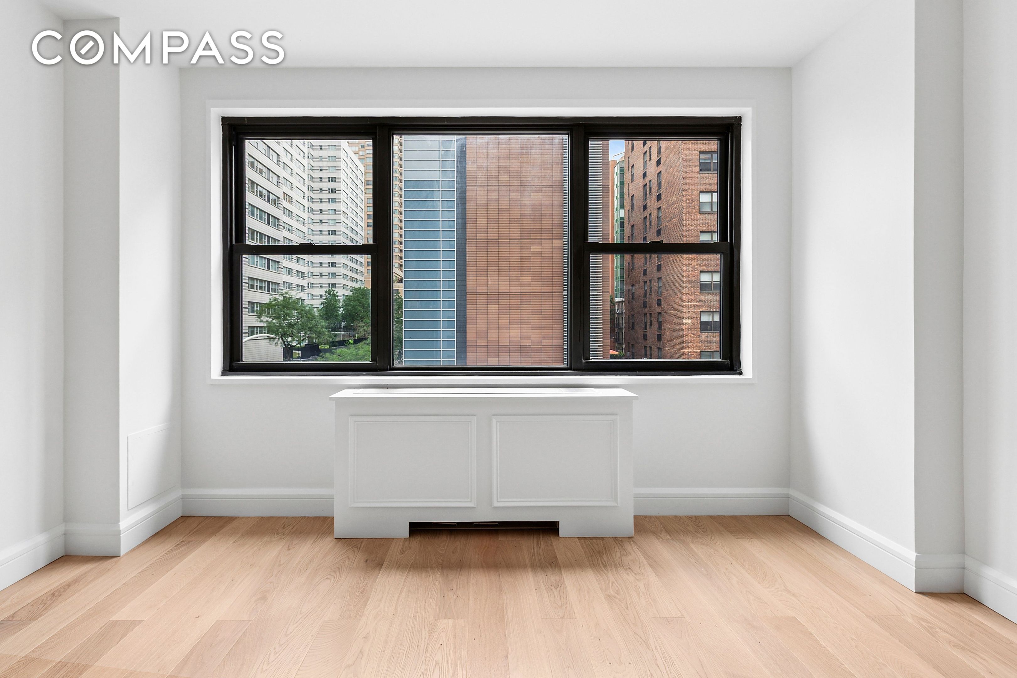 #10 photo, 301 E 69th Street, Lenox Hill , NY 10021