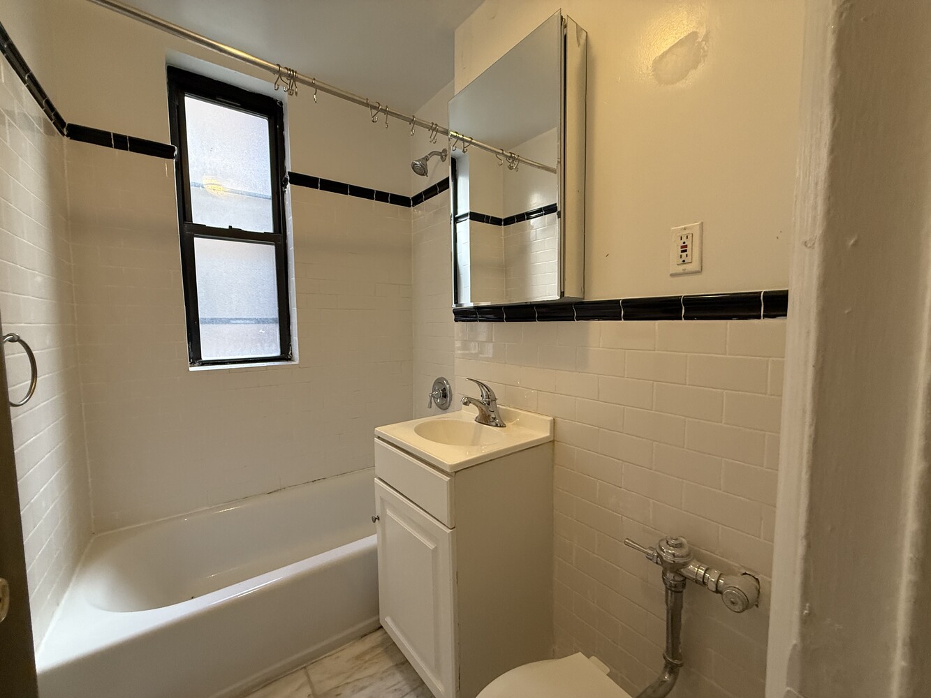 #5 photo, New York City, マンハッタン Hells Kitchen , NY 10036