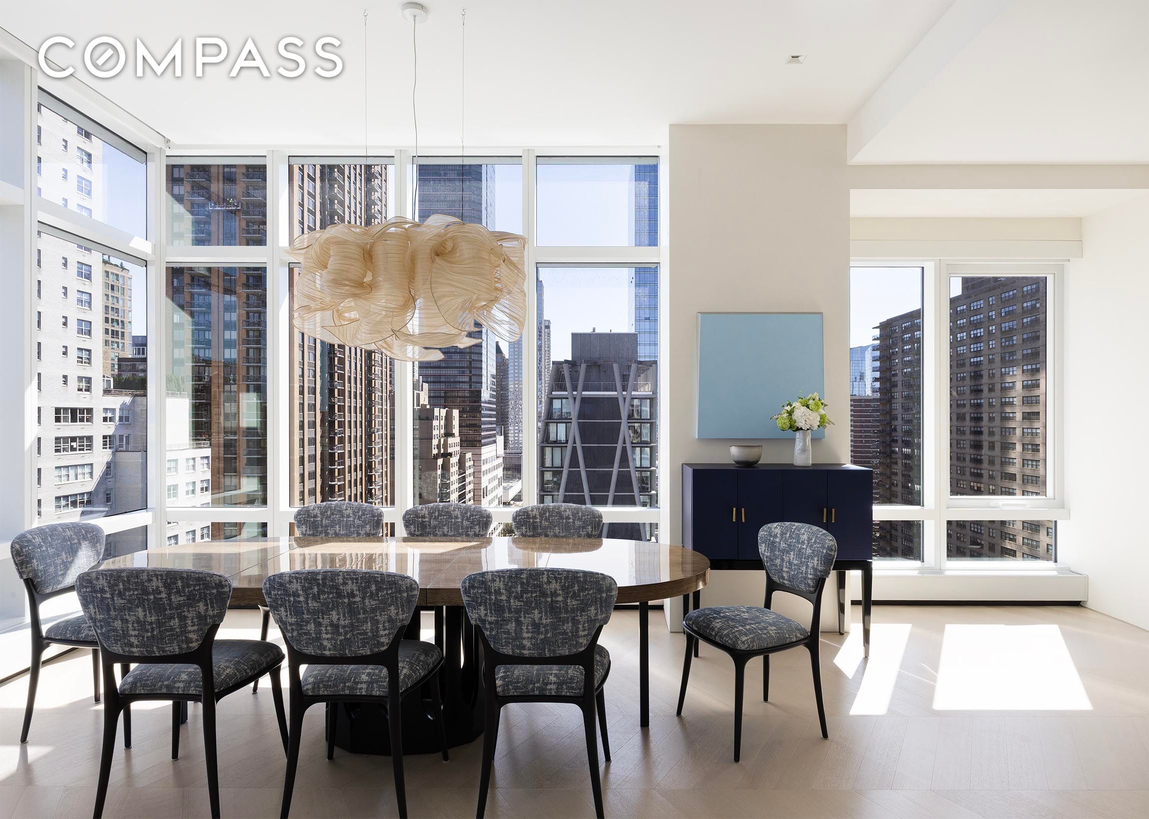 #4 photo, 200 Amsterdam Avenue, マンハッタン Upper West Side , NY 10023