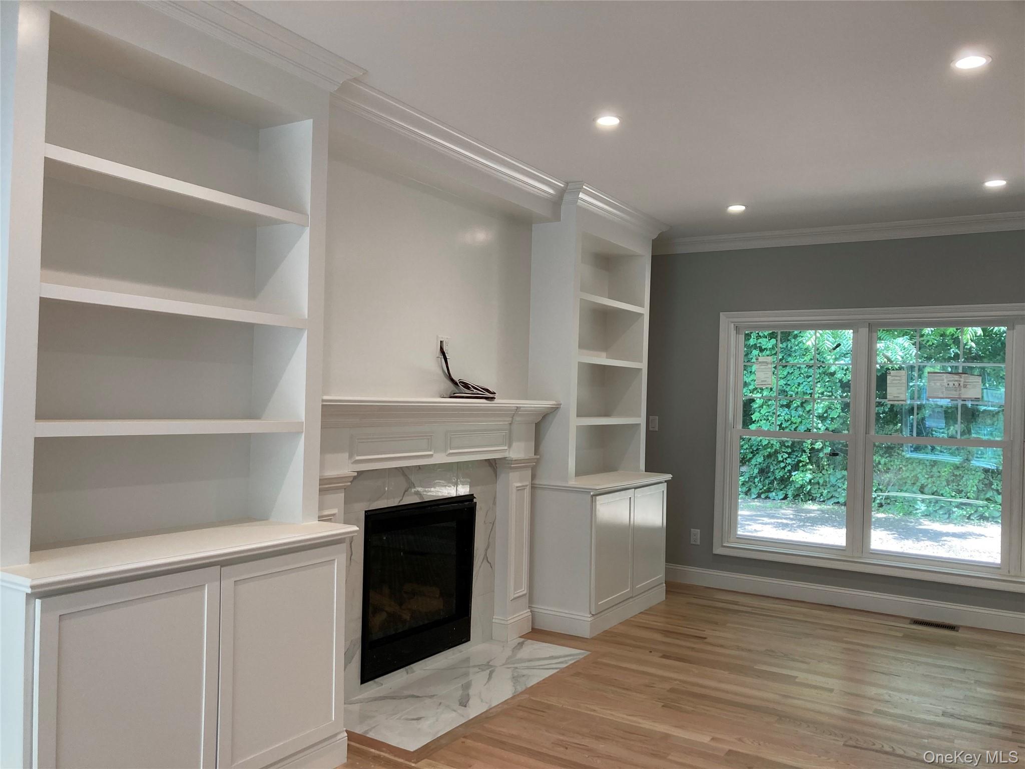 #12 photo, 130 Syosset Woodbury Road, Syosset , NY 11791