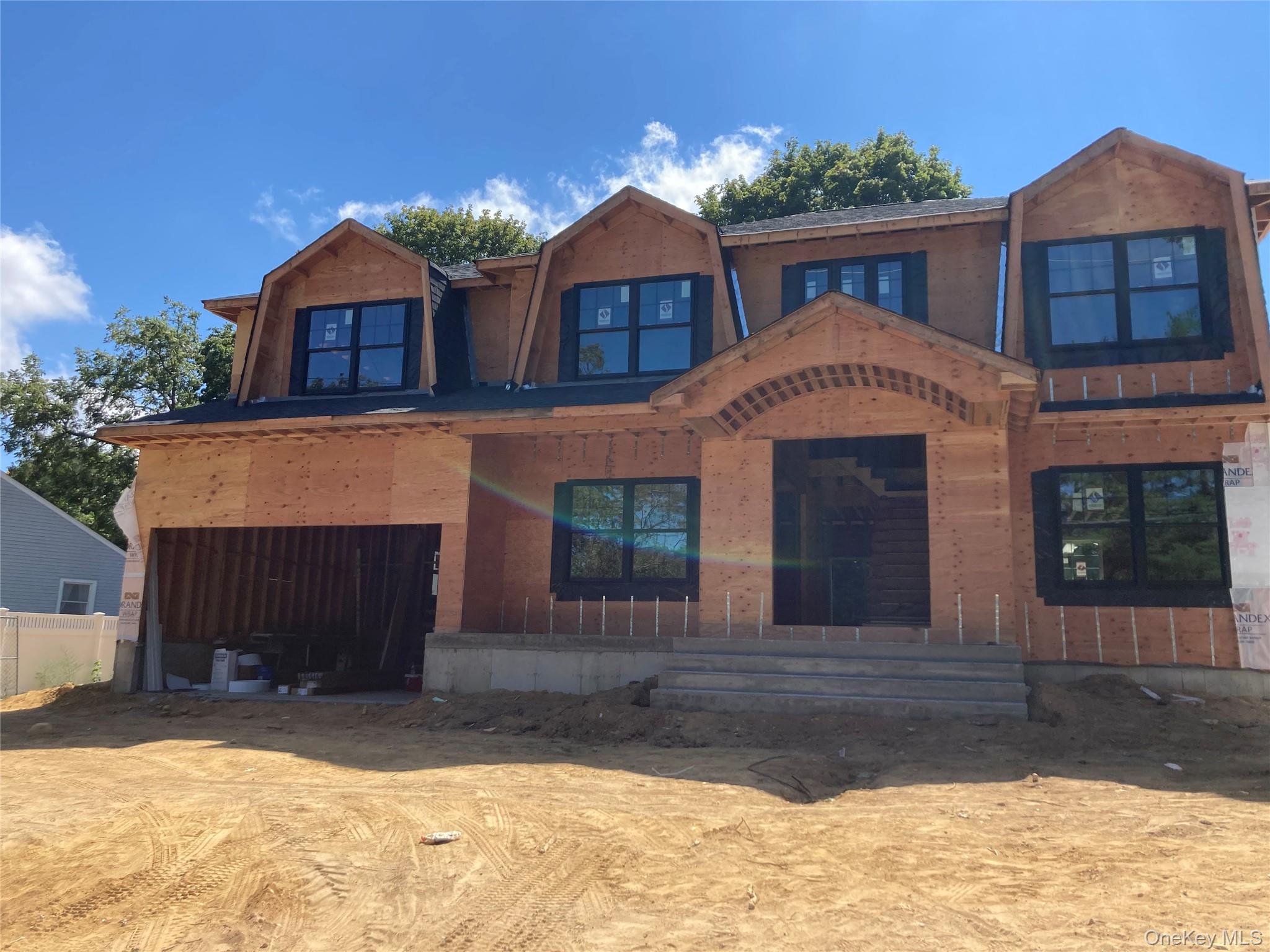 #3 photo, 130 Syosset Woodbury Road, Syosset , NY 11791