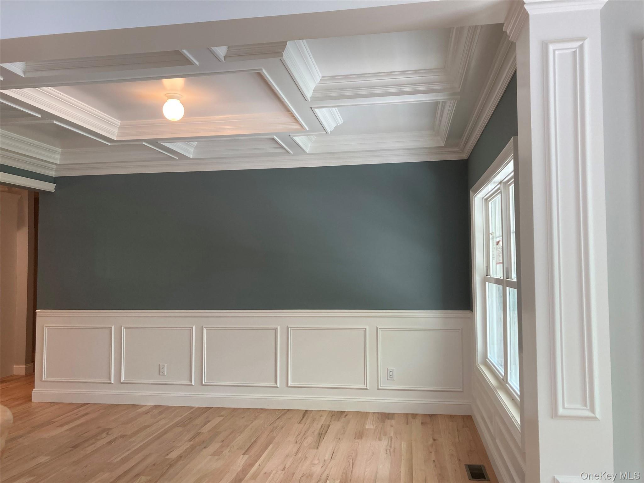 #6 photo, 130 Syosset Woodbury Road, Syosset , NY 11791