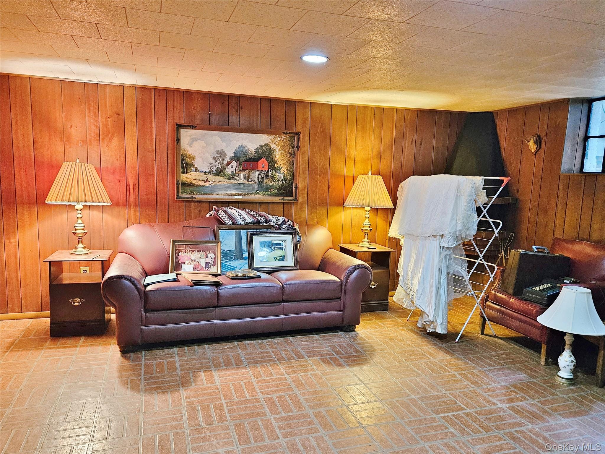 #14 photo, 81-28 77 Avenue, クイーンズ区 Glendale , NY 11385