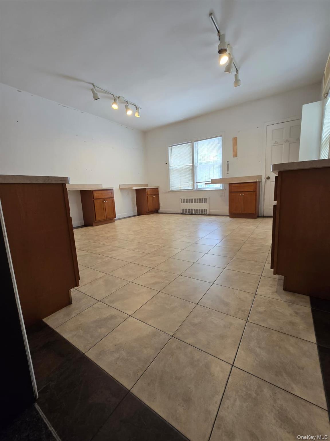 #13 photo, 10510 Crossbay Boulevard, クイーンズ区 Ozone Park , NY 11417