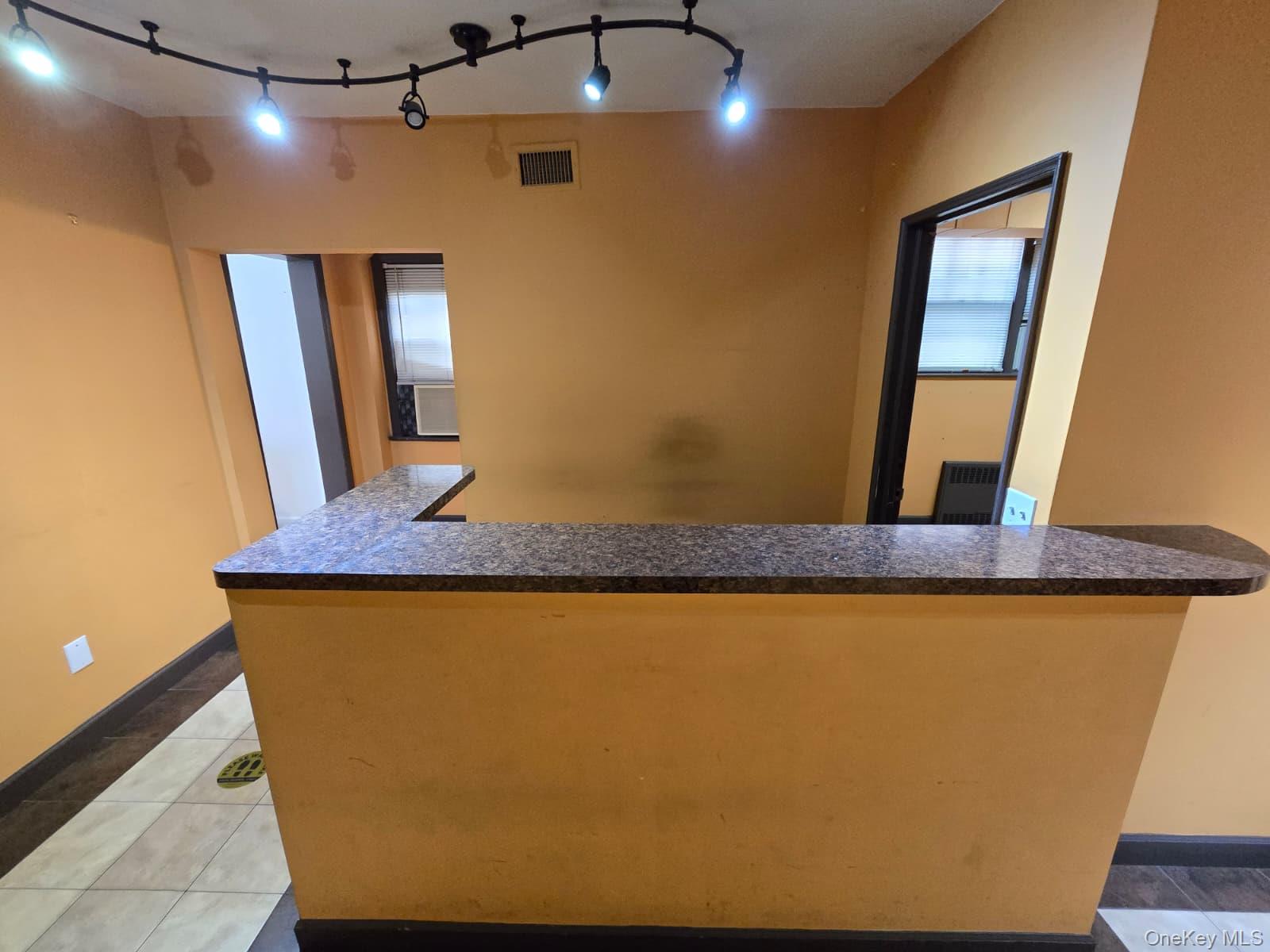 #5 photo, 10510 Crossbay Boulevard, クイーンズ区 Ozone Park , NY 11417