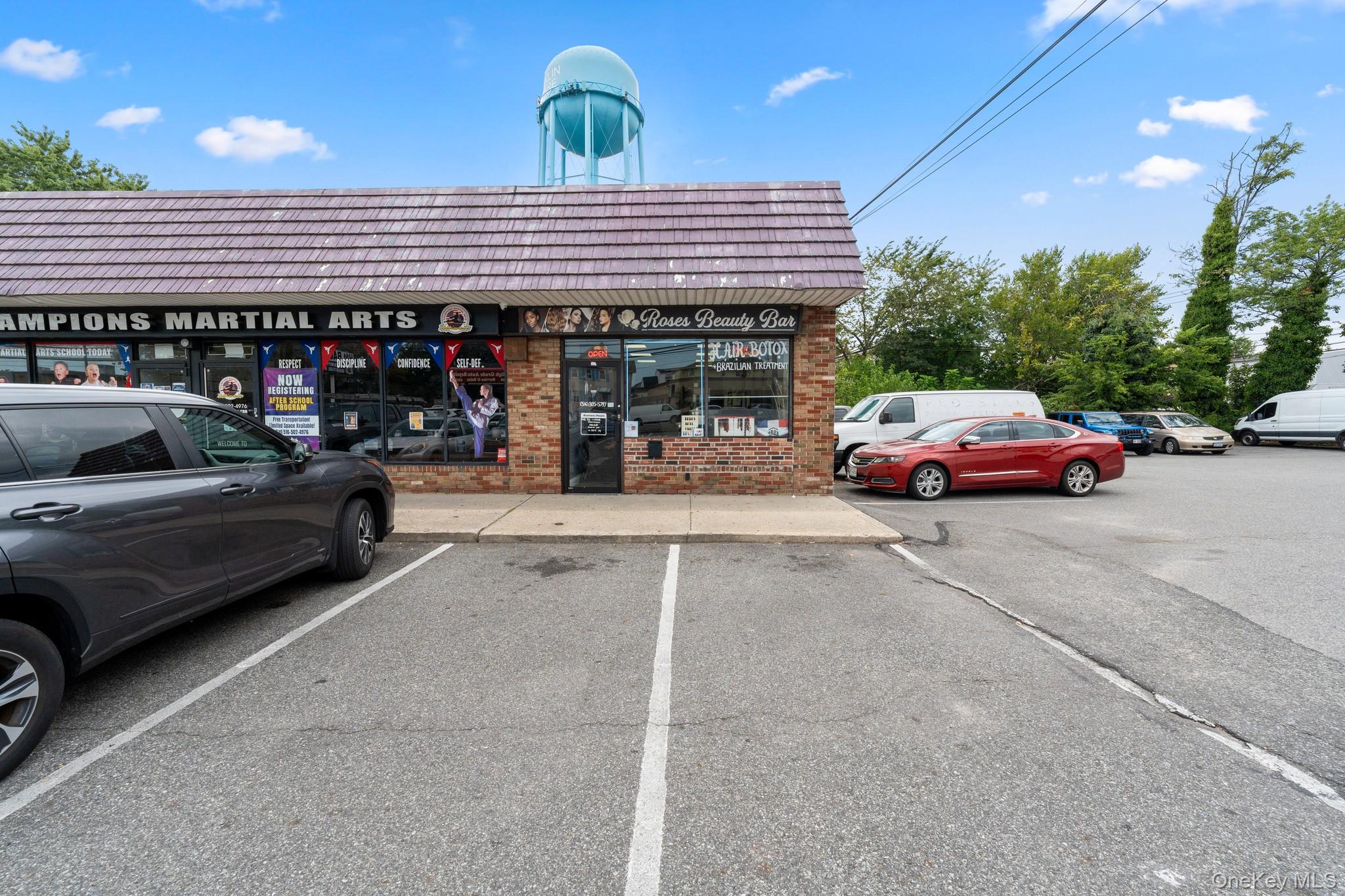 #1 photo, 380 Franklin Avenue, ナッソー郡 Franklin Square , NY 11010