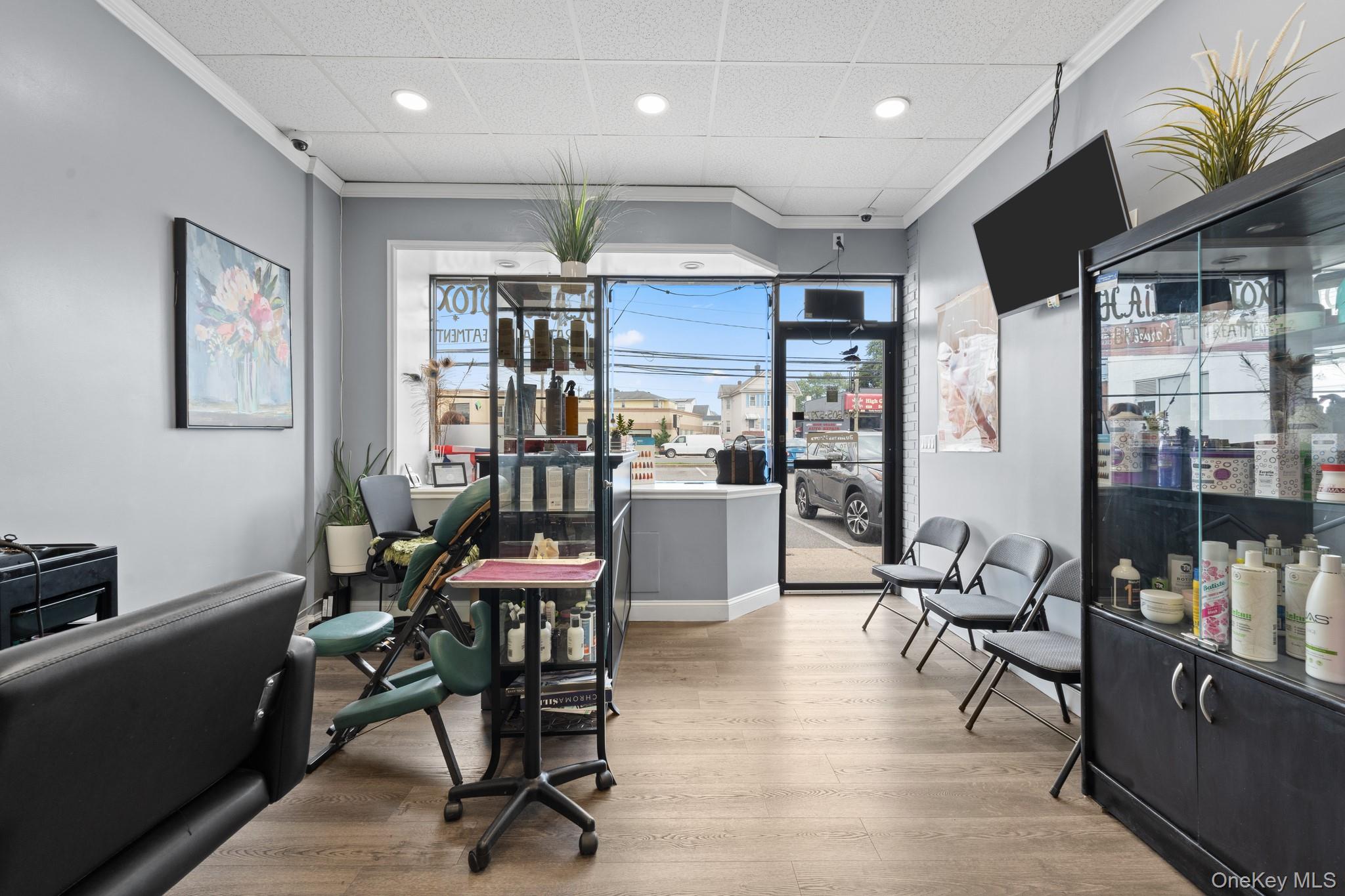 #10 photo, 380 Franklin Avenue, ナッソー郡 Franklin Square , NY 11010