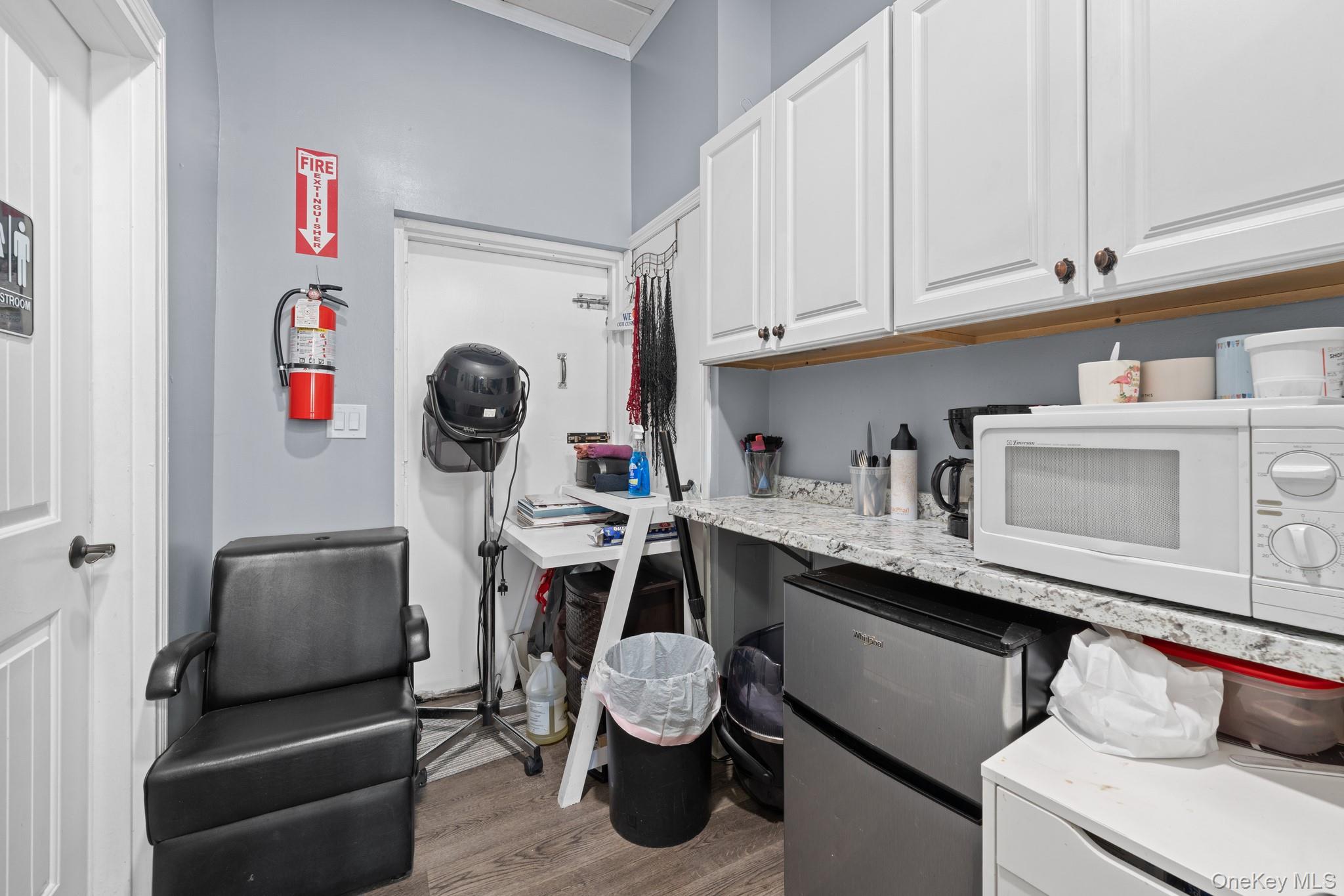 #6 photo, 380 Franklin Avenue, ナッソー郡 Franklin Square , NY 11010