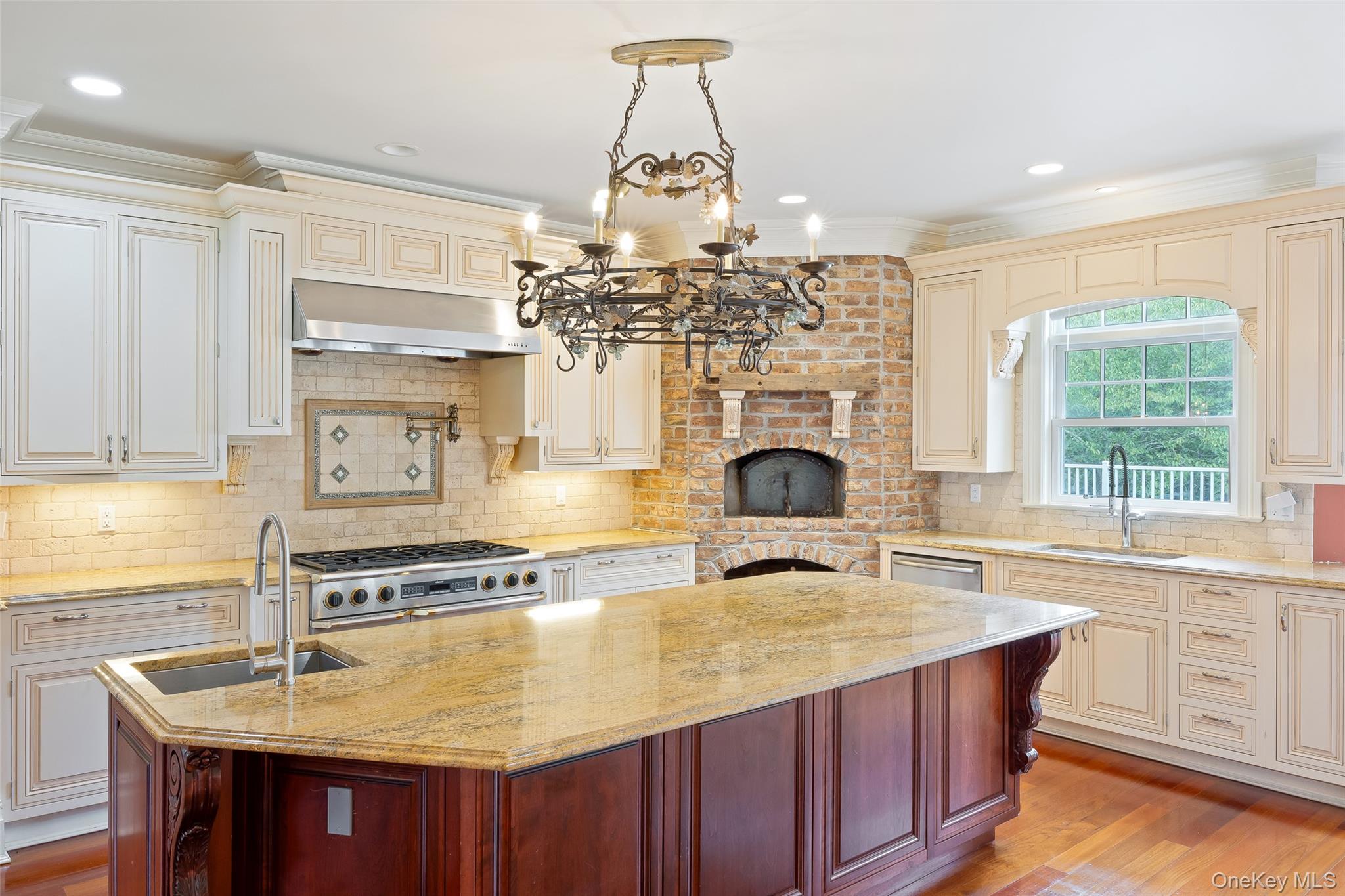 #20 photo, 52 Brushy Neck Ln, サフォーク郡 Westhampton , NY 11977