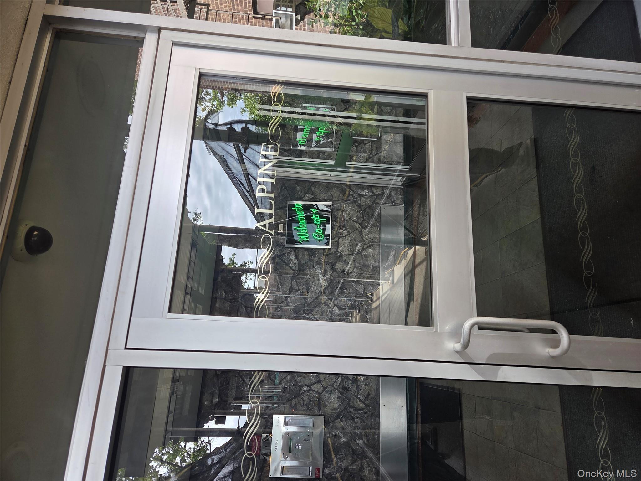 #2 photo, 204-15 Foothill Avenue, クイーンズ区 Hollis , NY 11423