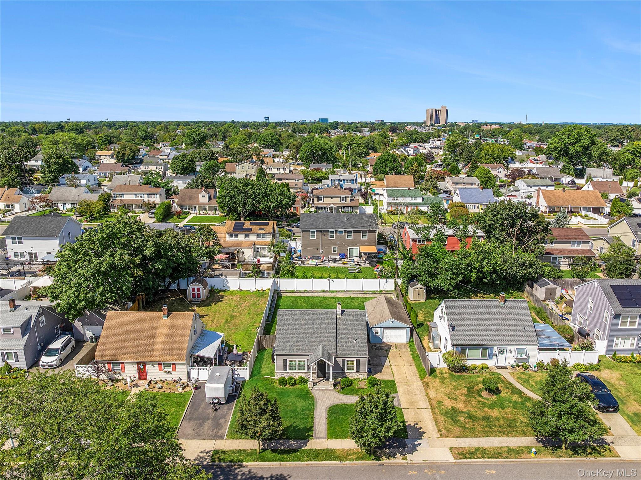 #16 photo, 26 Shelter Lane, Levittown , NY 11756