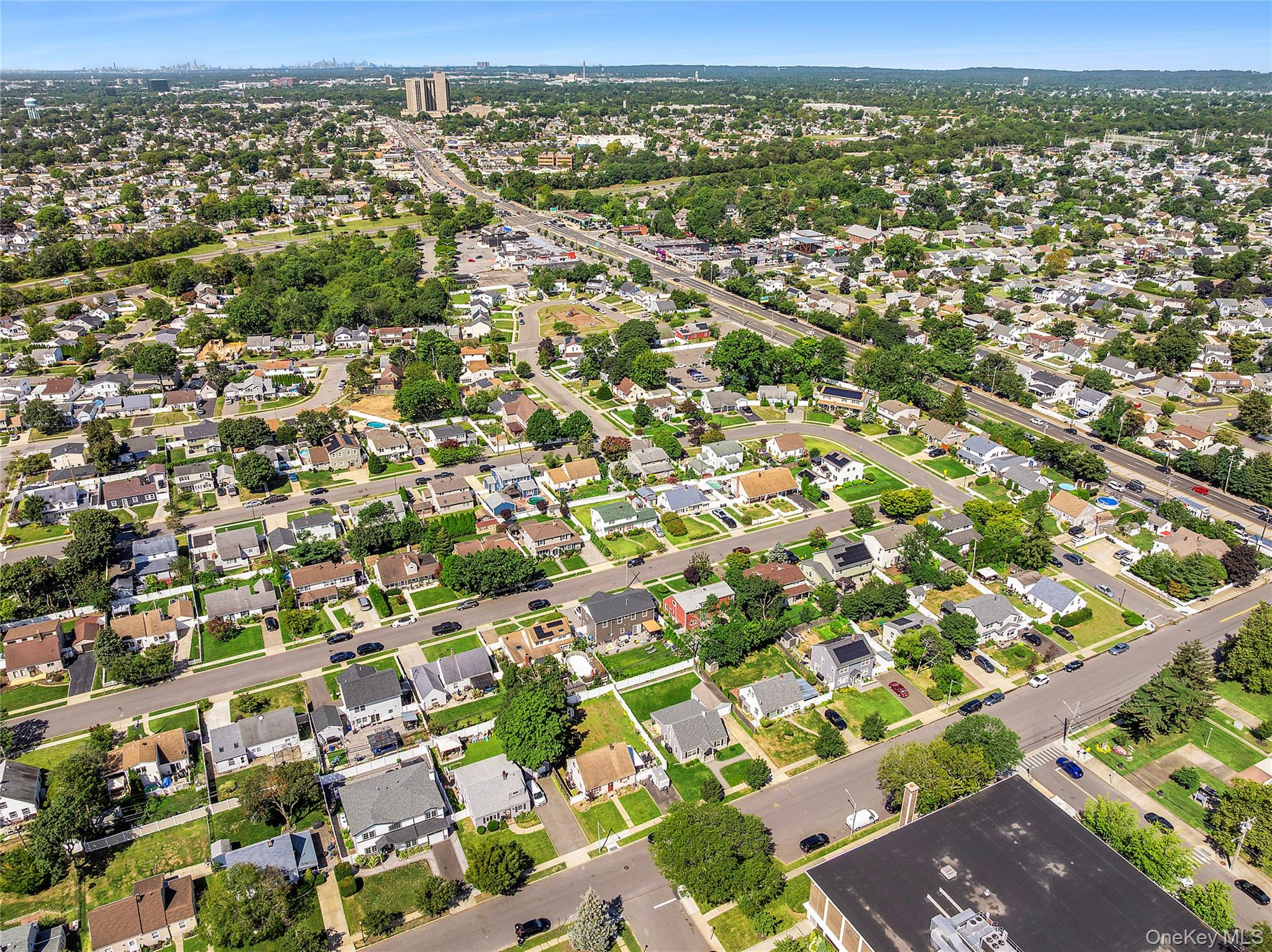 #20 photo, 26 Shelter Lane, Levittown , NY 11756