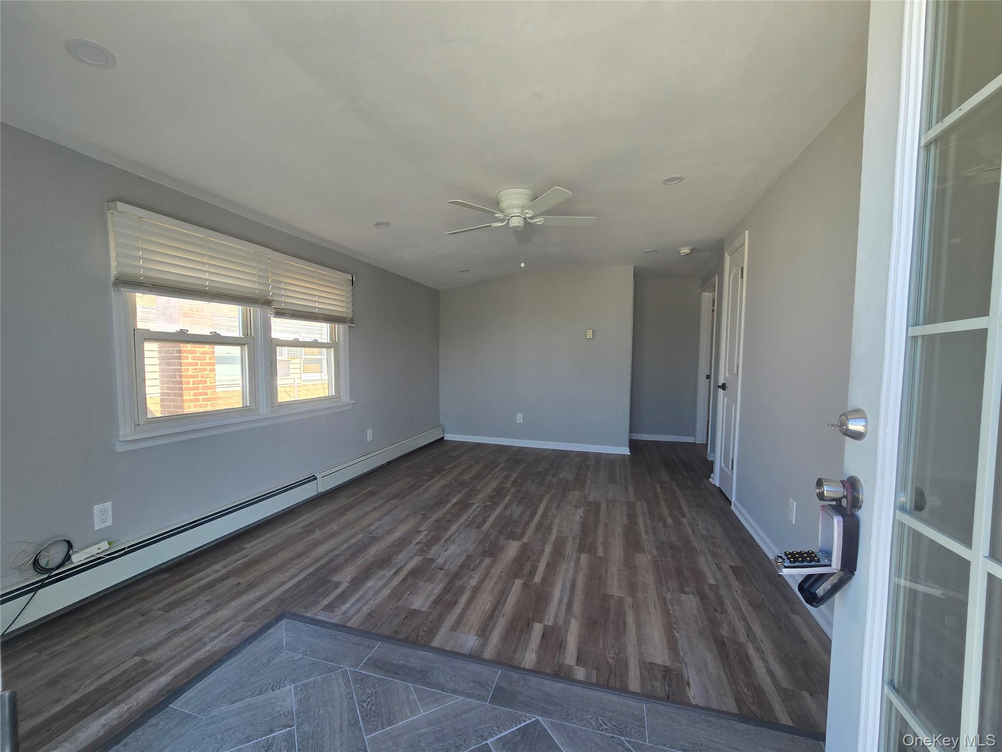 #4 photo, 64 Lorraine Road, Island Park , NY 11558