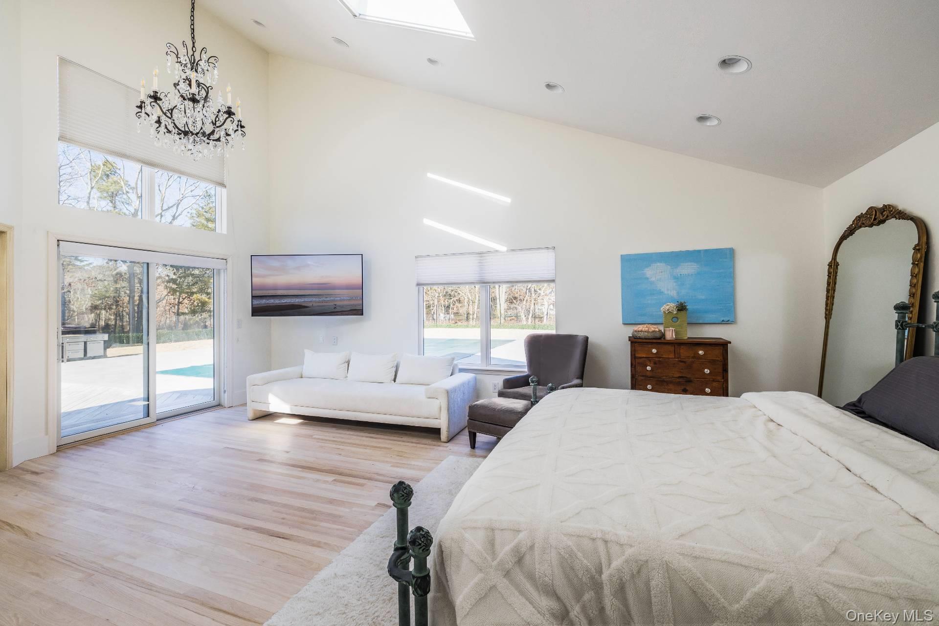 #11 photo, 29 Blue Jay Way, サフォーク郡 East Hampton , NY 11937