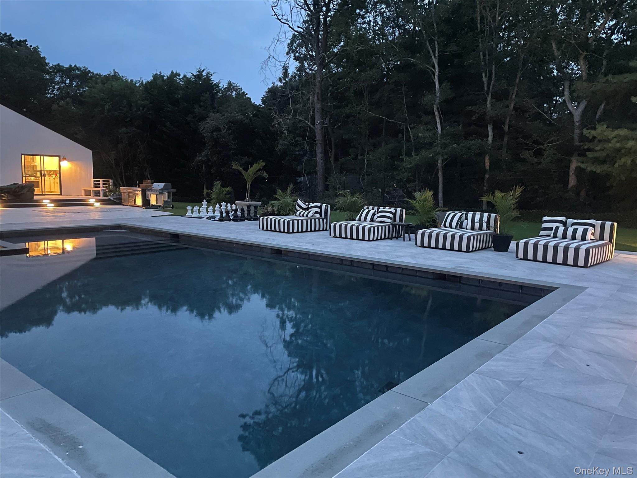 #3 photo, 29 Blue Jay Way, サフォーク郡 East Hampton , NY 11937