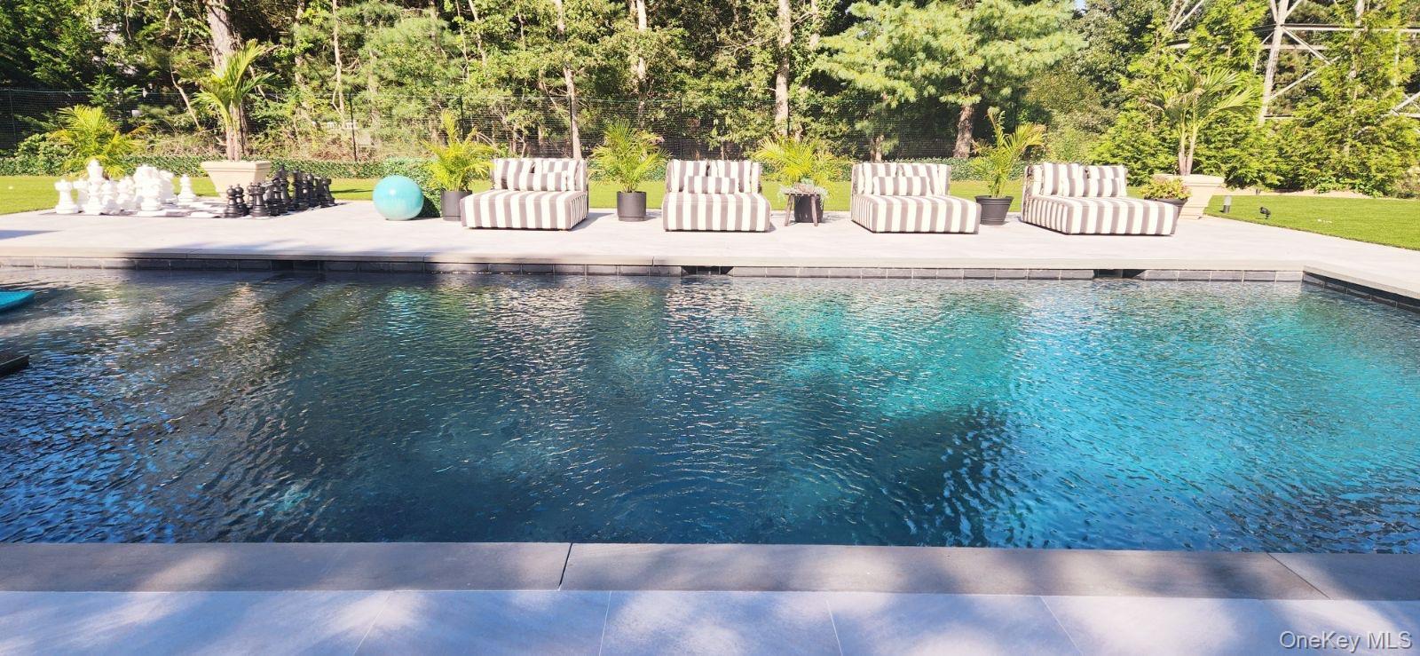 #4 photo, 29 Blue Jay Way, サフォーク郡 East Hampton , NY 11937