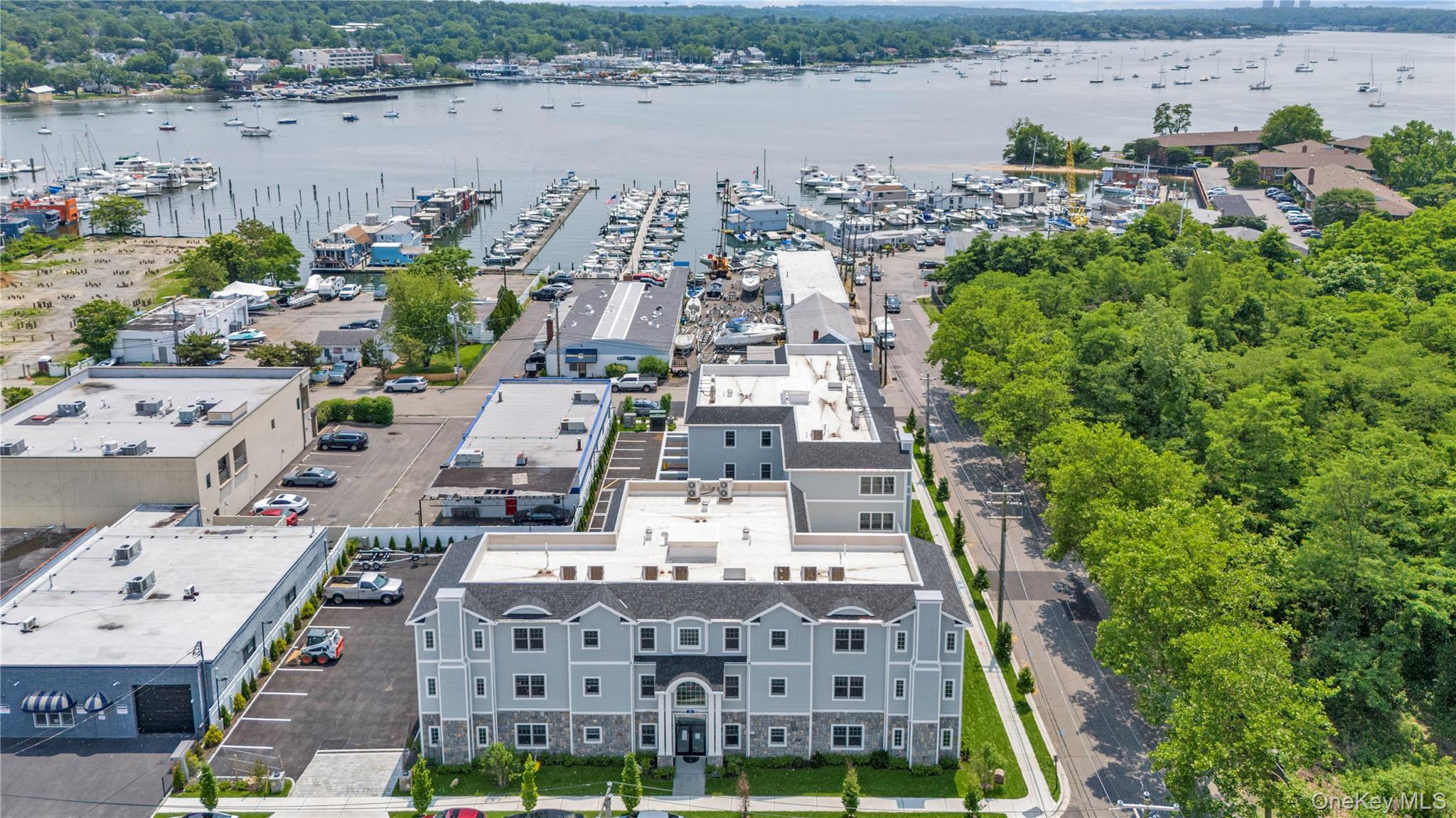 #19 photo, 20 Secatoag Avenue, Port Washington , NY 11050