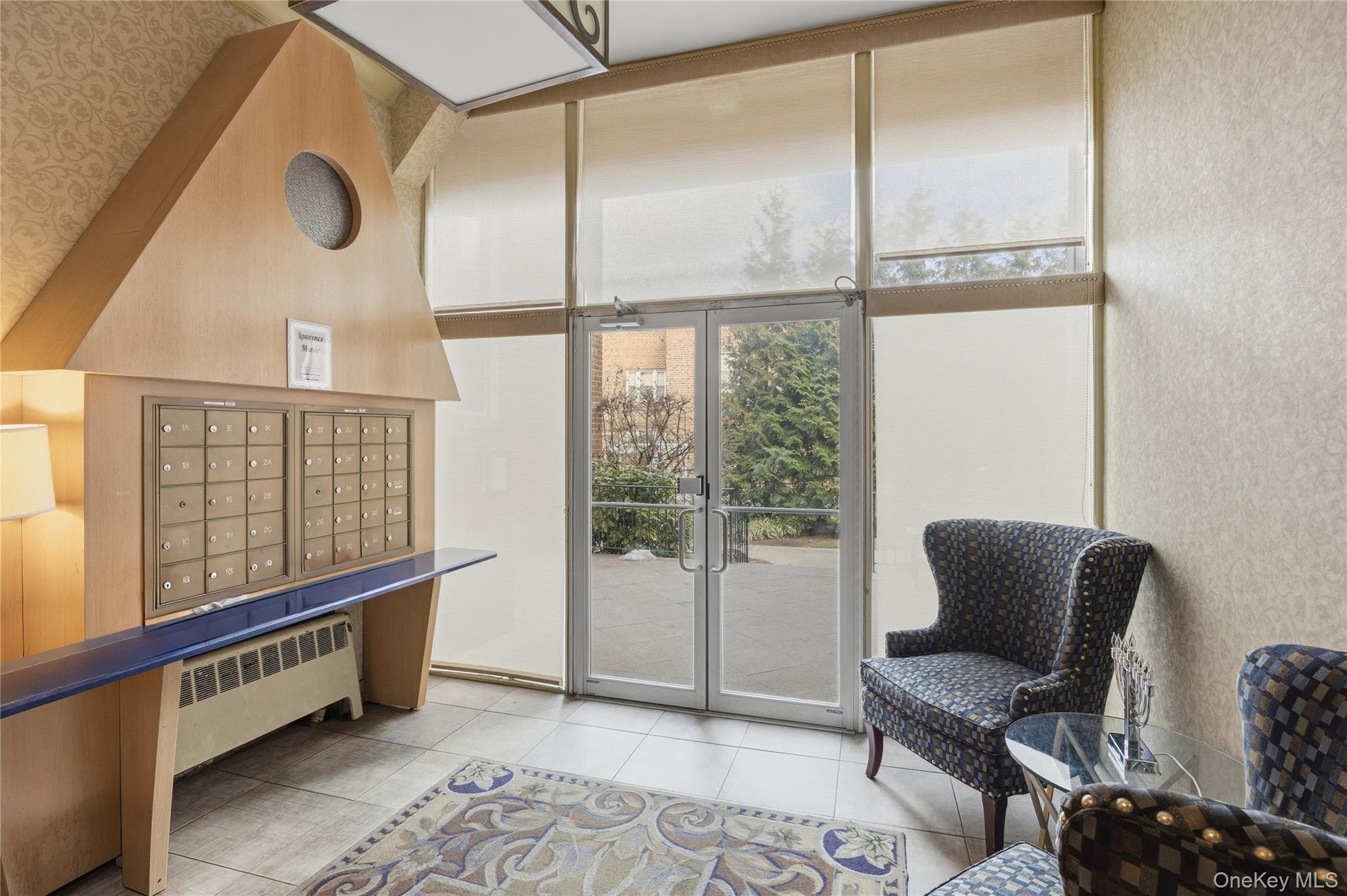 #7 photo, 240 Central Avenue, Lawrence , NY 11559