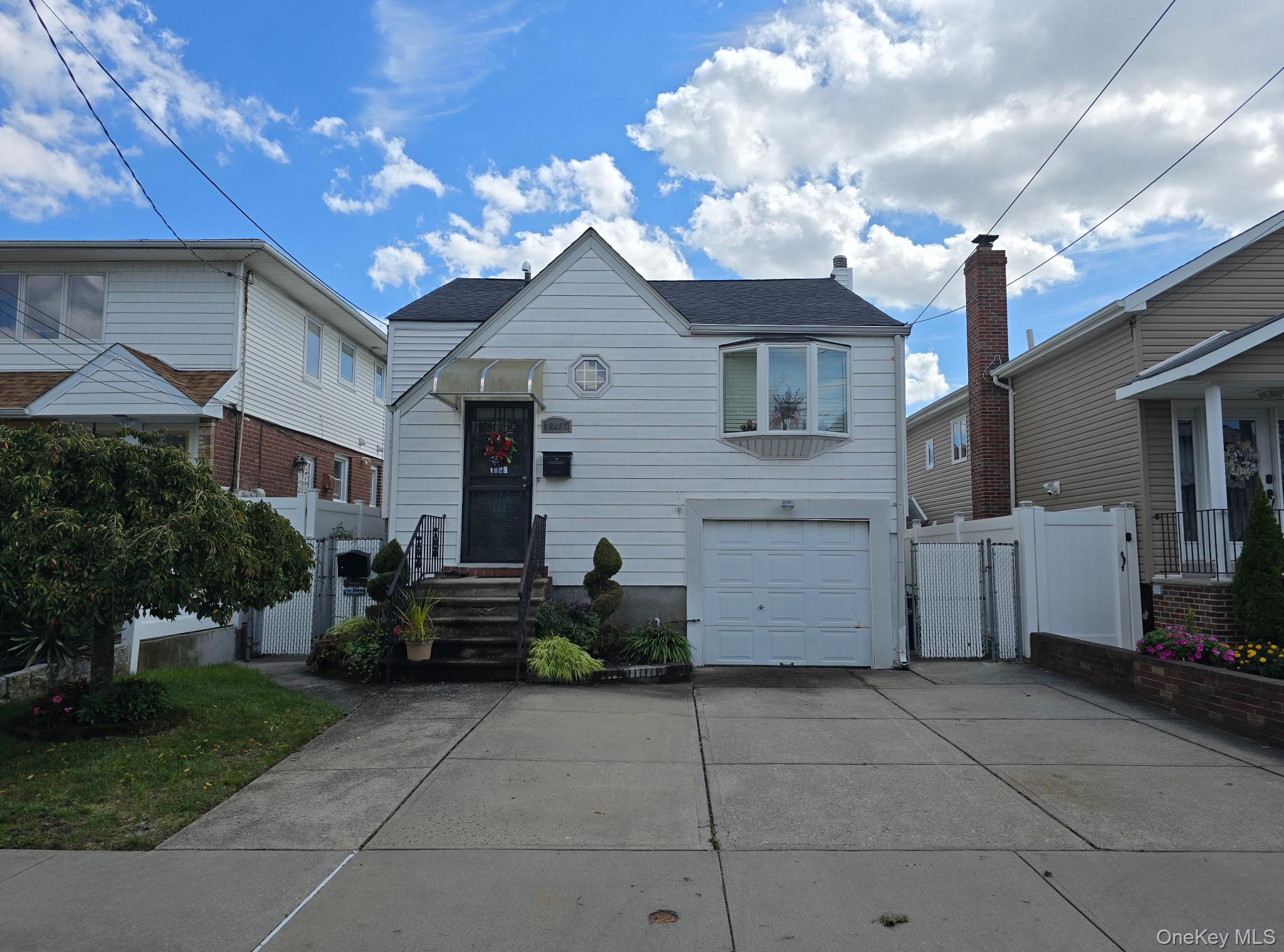 #1 photo, 164-27 96th Street, Howard Beach , NY 11414