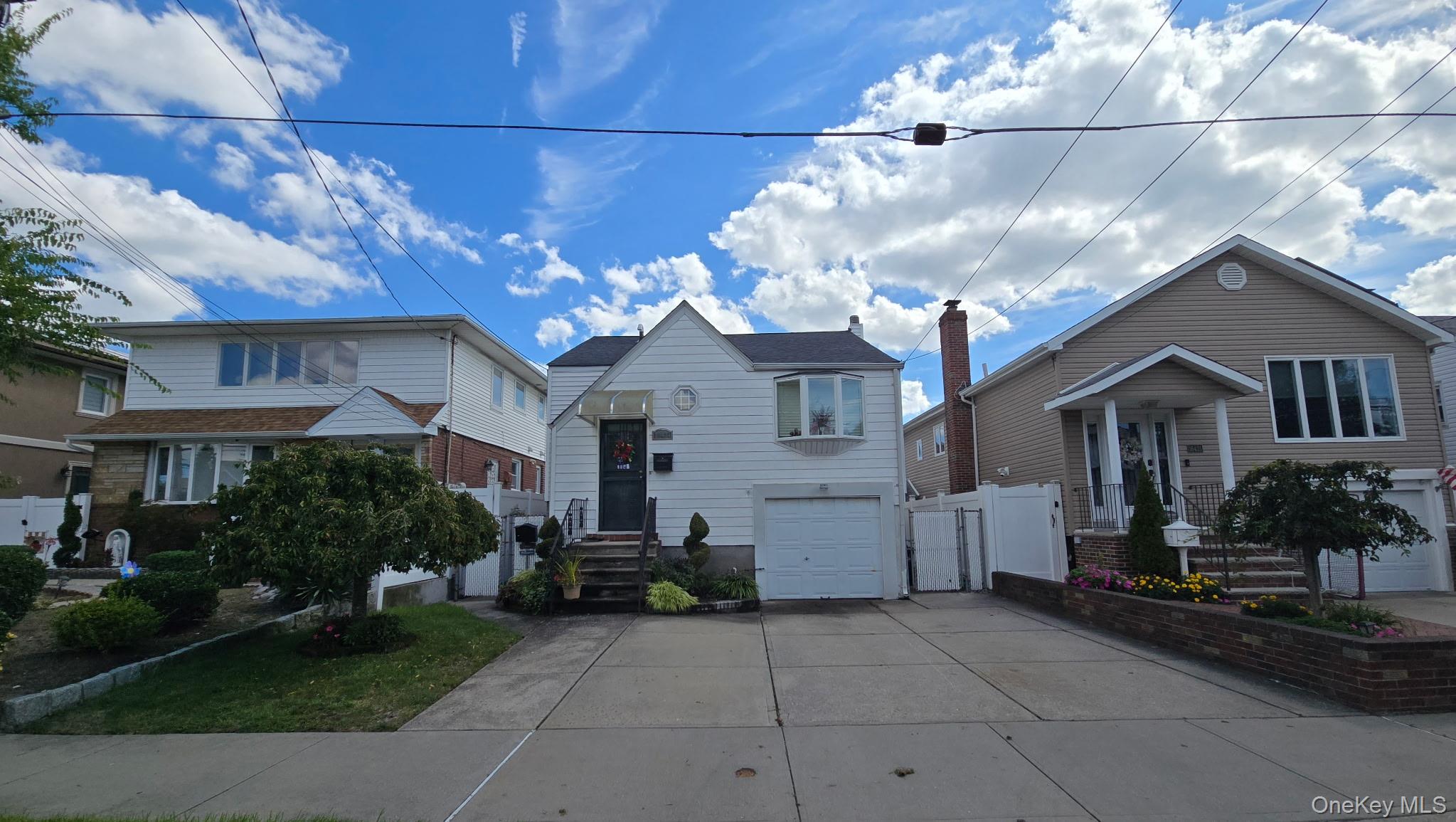 #2 photo, 164-27 96th Street, Howard Beach , NY 11414