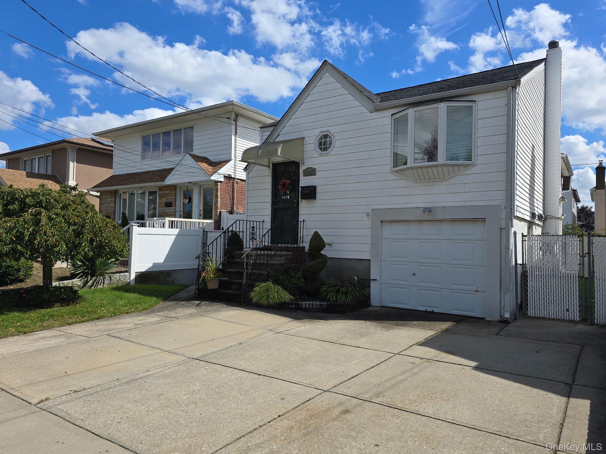 #4 photo, 164-27 96th Street, Howard Beach , NY 11414