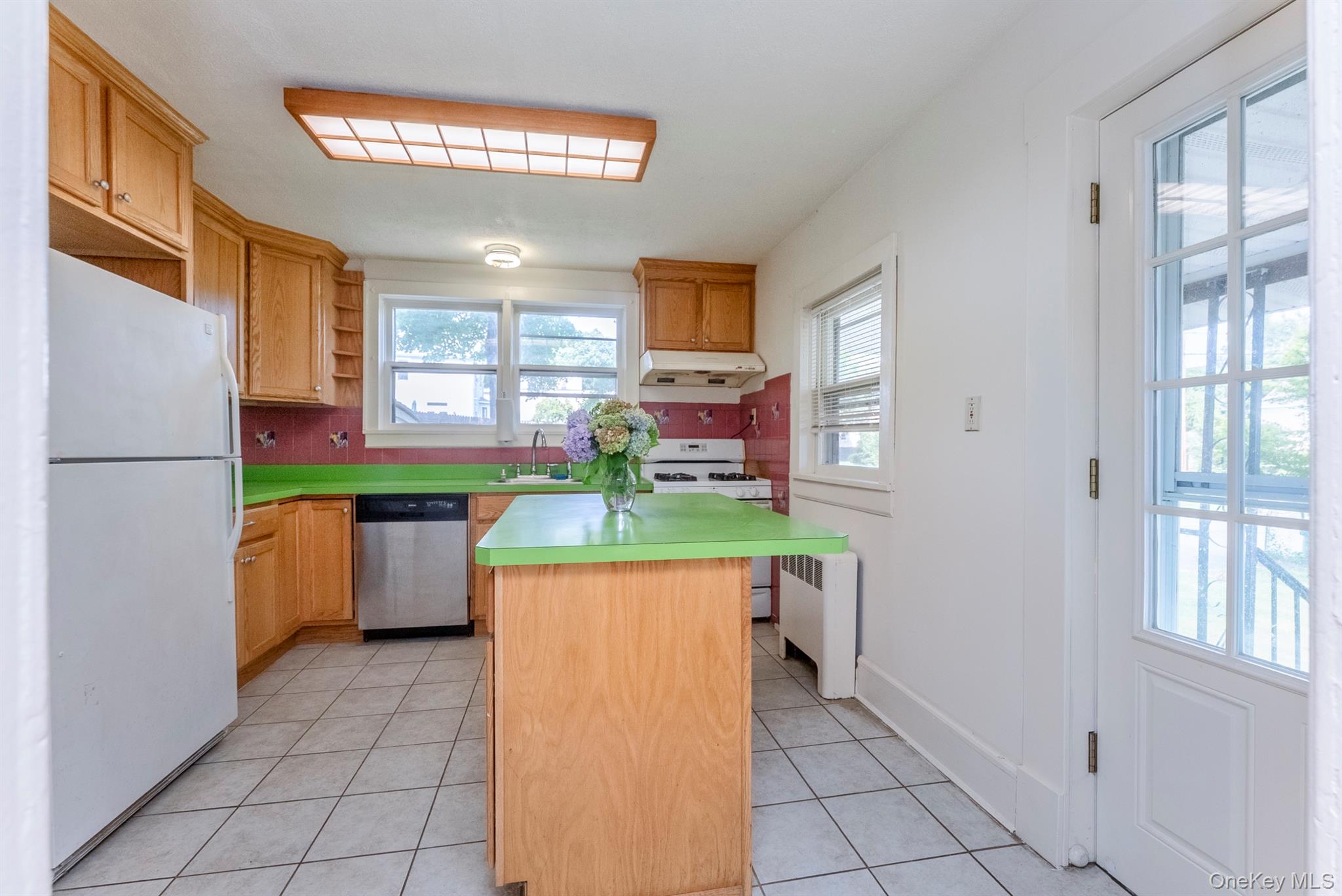 #13 photo, 5 Larch Street, Beacon , NY 12508