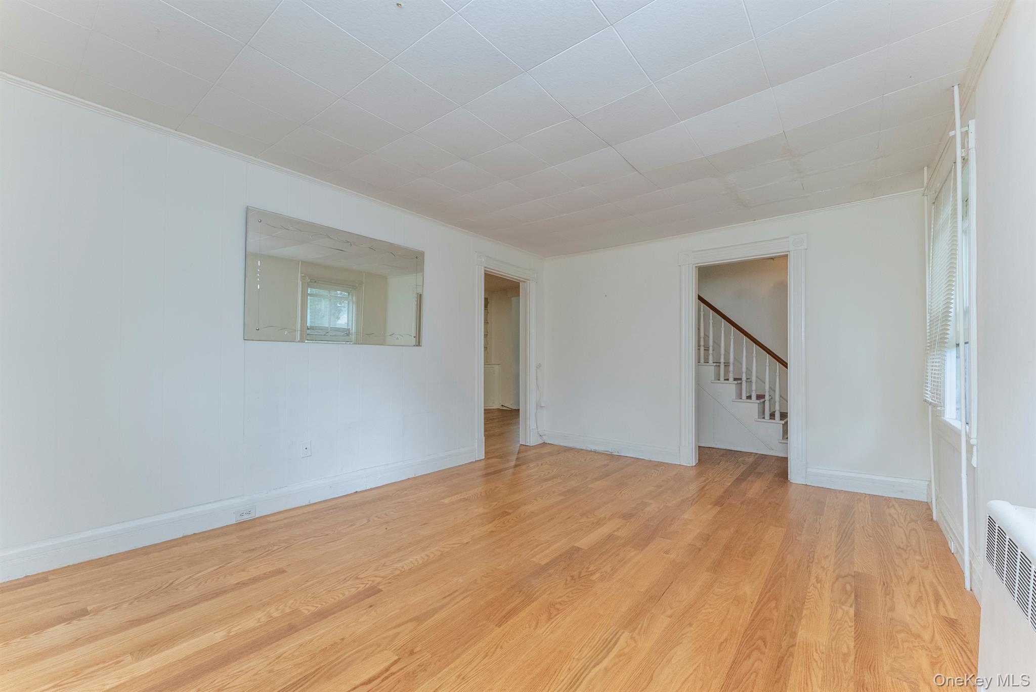 #7 photo, 5 Larch Street, Beacon , NY 12508