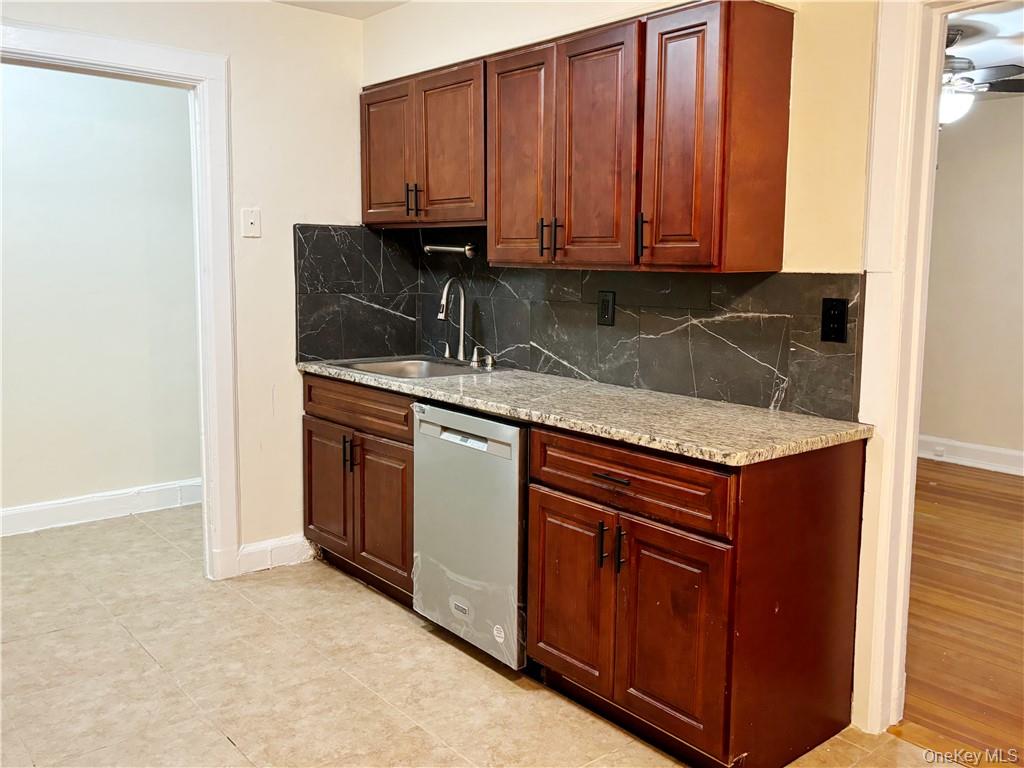 #9 photo, 153 Fifth Avenue, Pelham , NY 10803