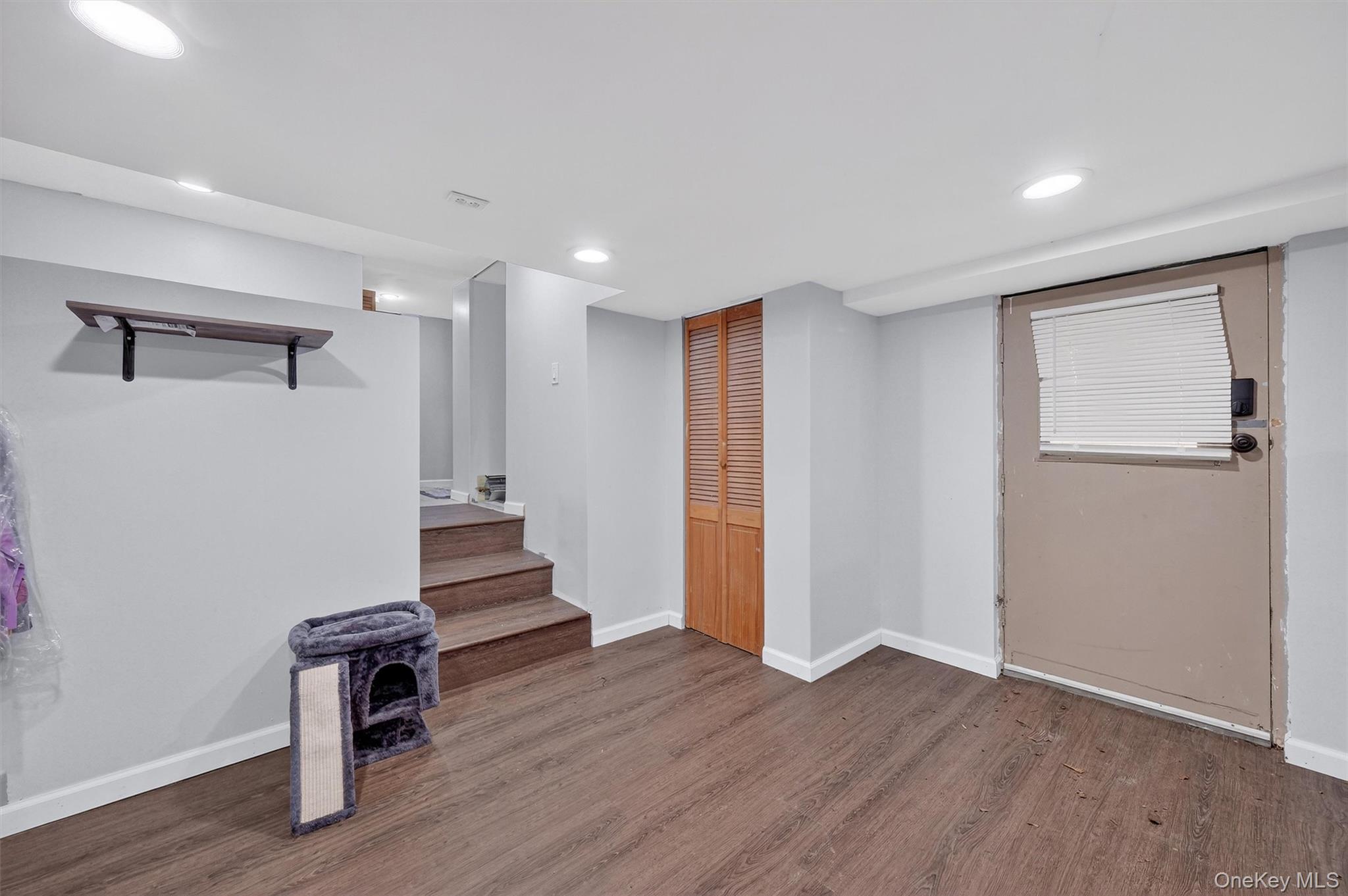 #17 photo, 150 Walnut Road, Lake Peekskill , NY 10537