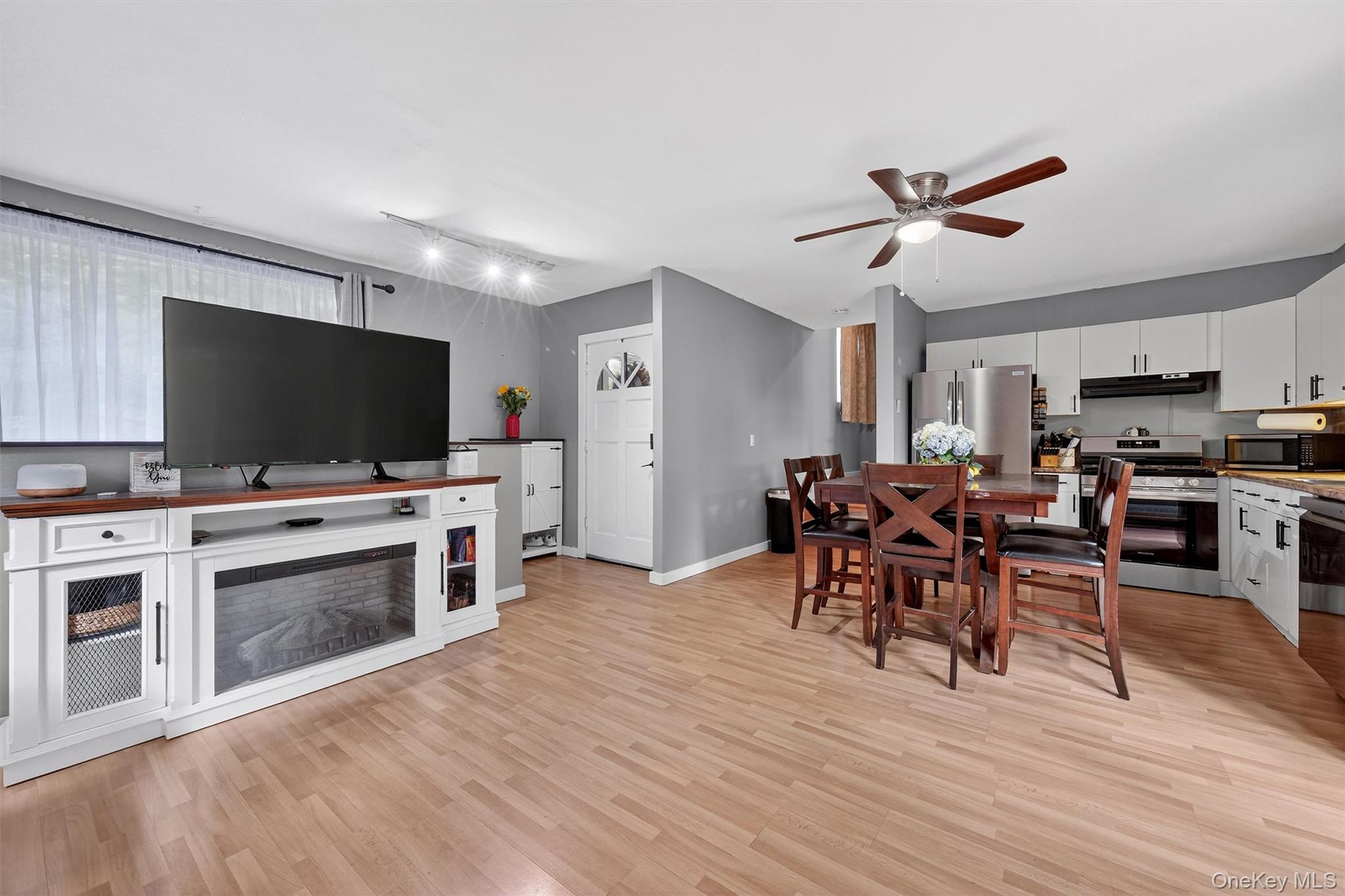 #6 photo, 150 Walnut Road, Lake Peekskill , NY 10537