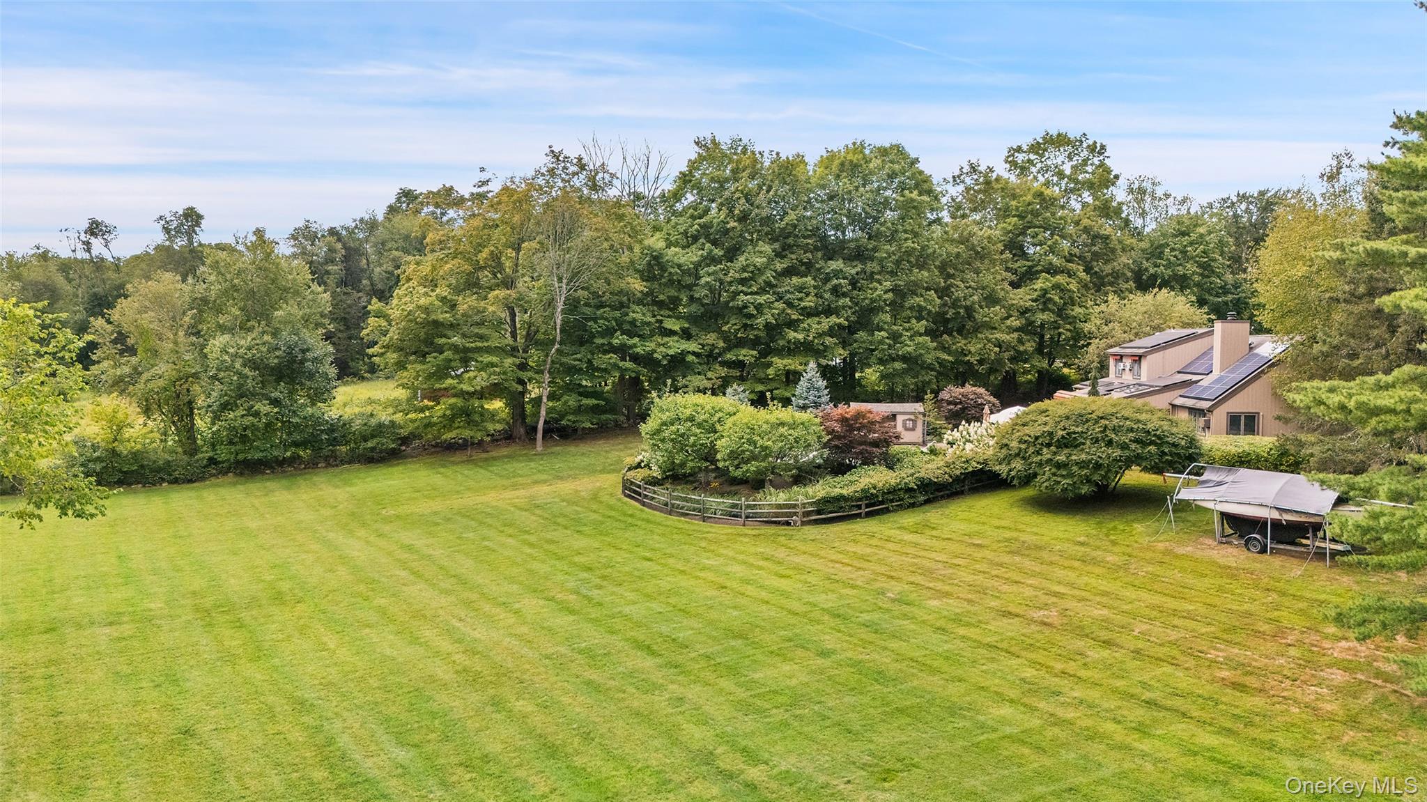 #20 photo, 69 Mead Street, Waccabuc , NY 10597