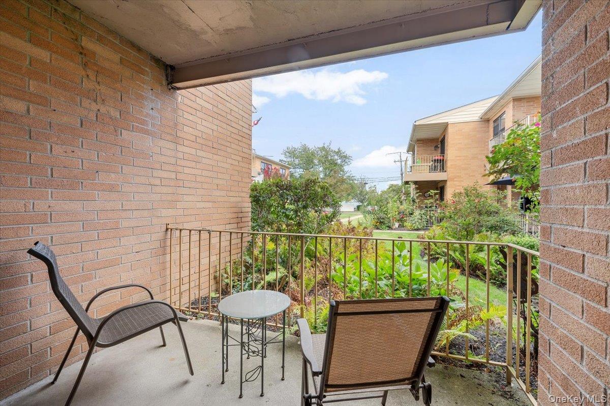 #15 photo, 210 Westend Avenue, 长岛 Freeport , NY 11520