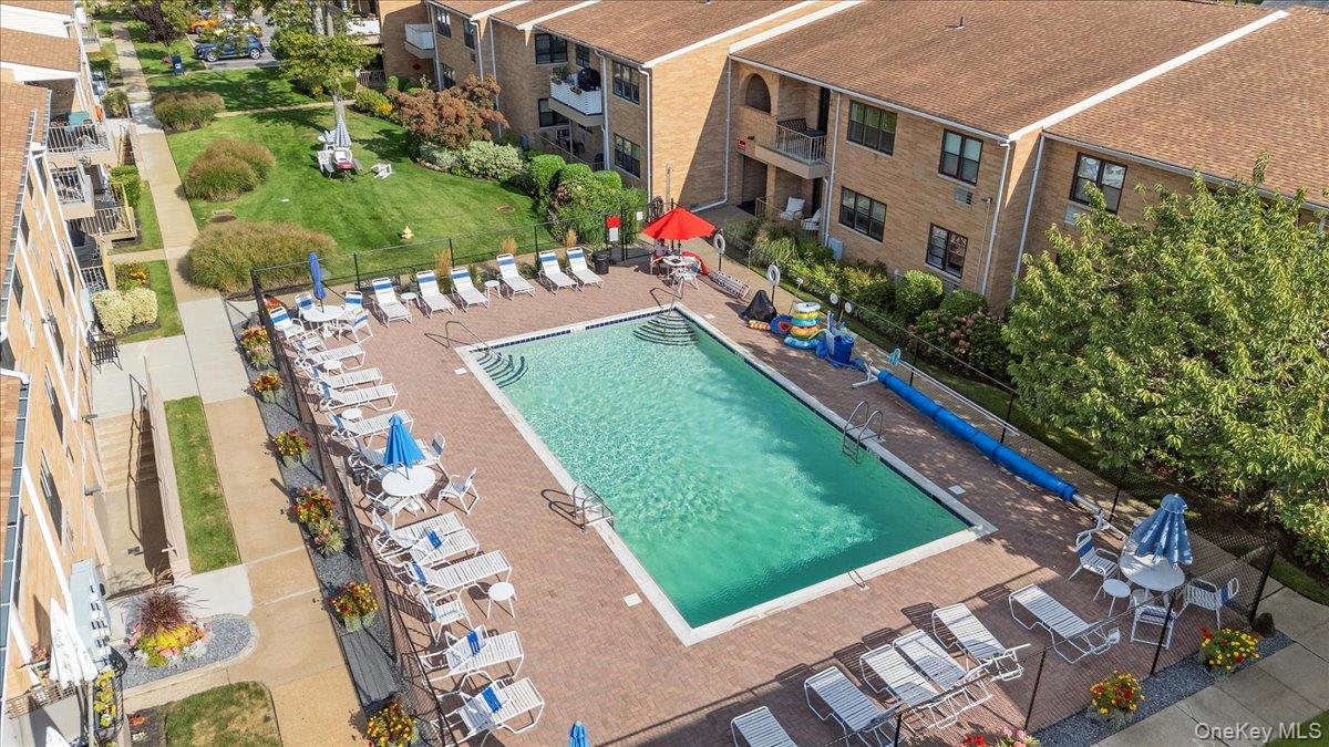 #18 photo, 210 Westend Avenue, 长岛 Freeport , NY 11520