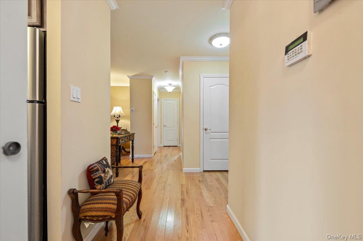 #2 photo, 210 Westend Avenue, 长岛 Freeport , NY 11520