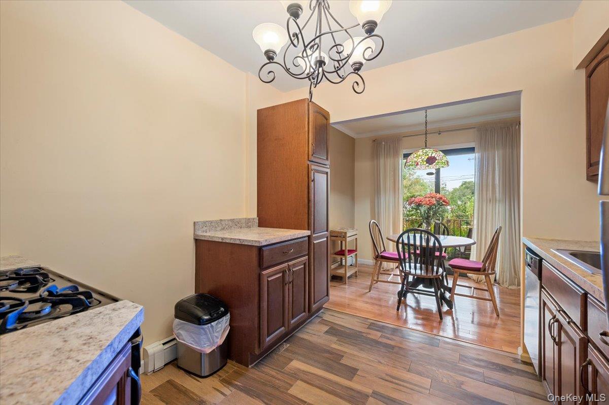 #9 photo, 210 Westend Avenue, 长岛 Freeport , NY 11520