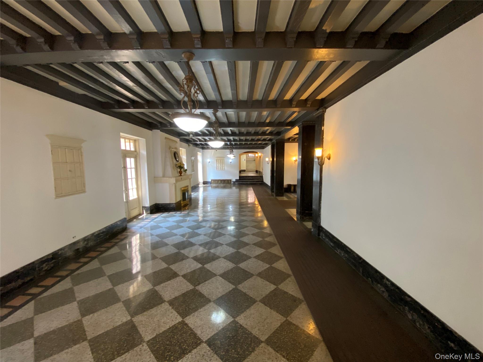 #15 photo, 62-98 Saunders Street, クイーンズ区 Rego Park , NY 11374