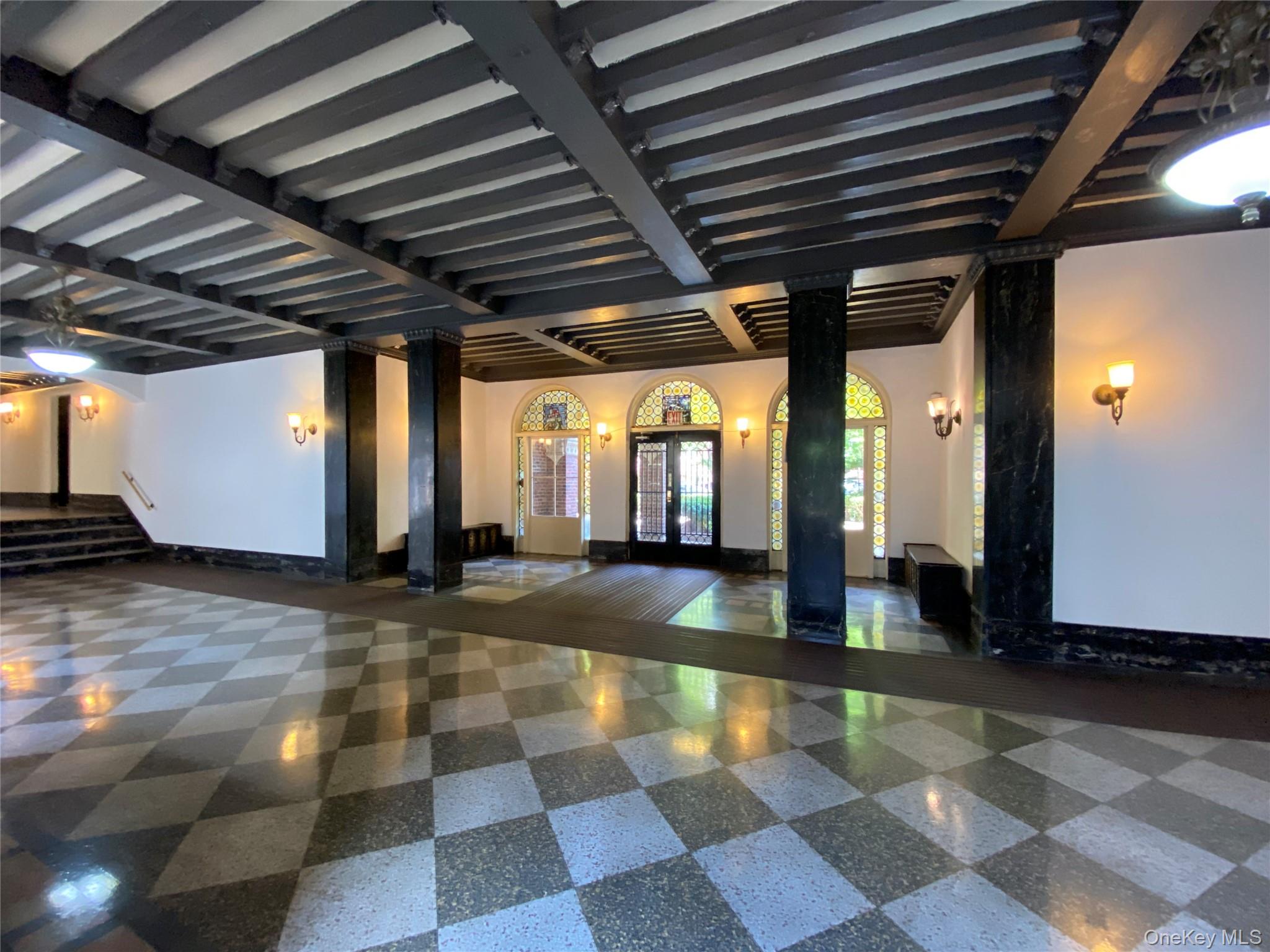 #17 photo, 62-98 Saunders Street, クイーンズ区 Rego Park , NY 11374