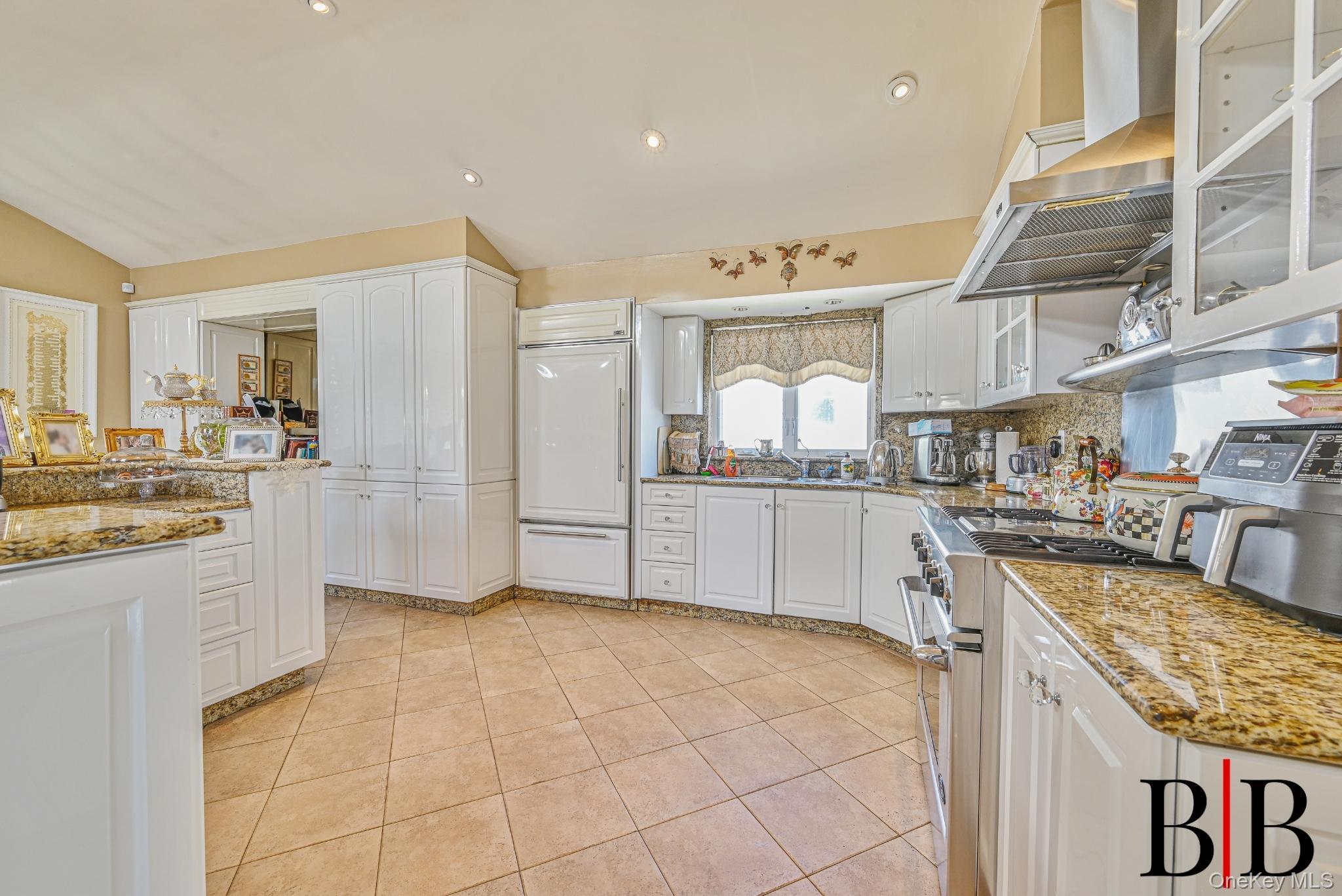 #5 photo, 2445 E 65 Street, Brooklyn , NY 11234