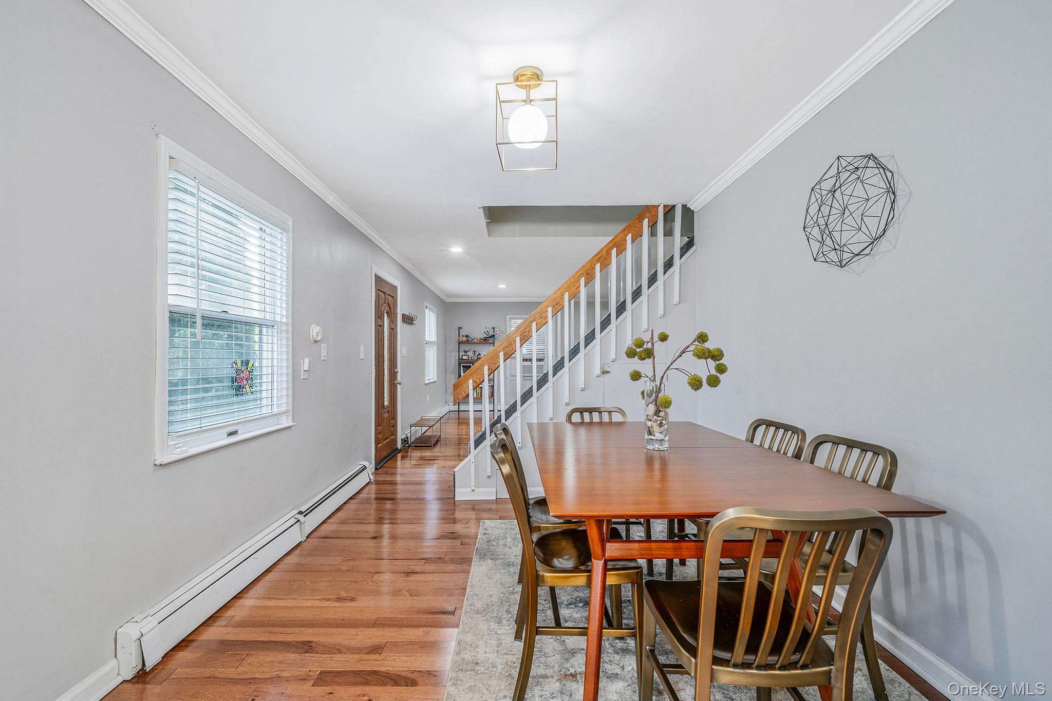 #11 photo, 56 Cliff Lane, ナッソー郡 Levittown , NY 11756