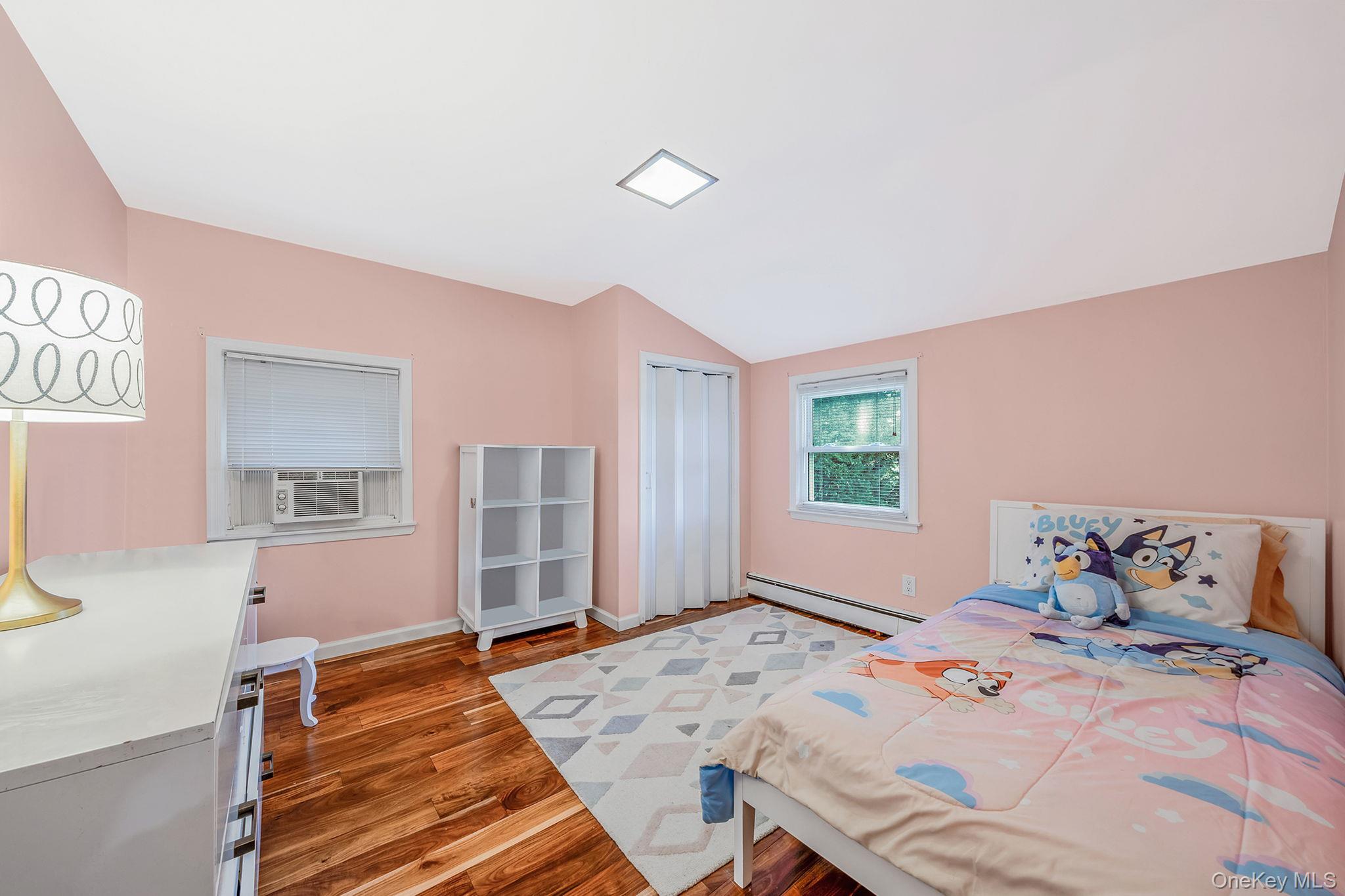 #19 photo, 56 Cliff Lane, ナッソー郡 Levittown , NY 11756