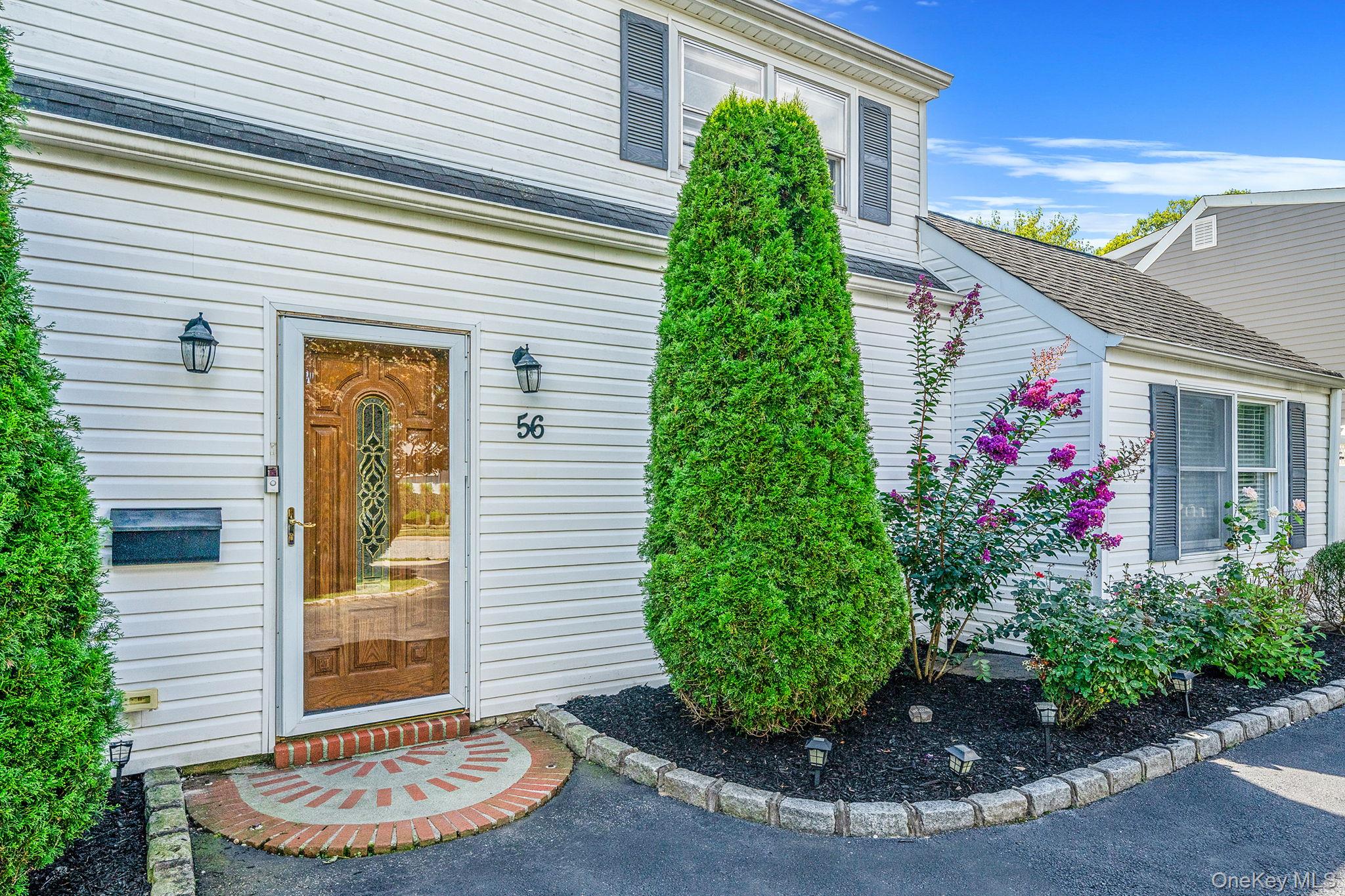 #4 photo, 56 Cliff Lane, ナッソー郡 Levittown , NY 11756