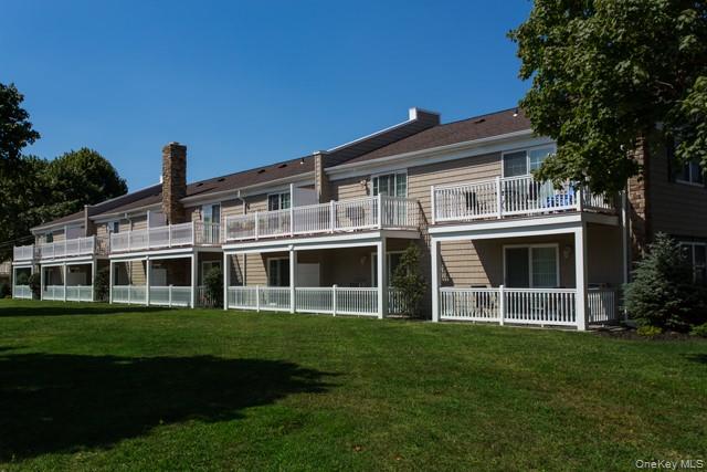 #2 photo, 184 Hallock Road, サフォーク郡 Lake Grove , NY 11755