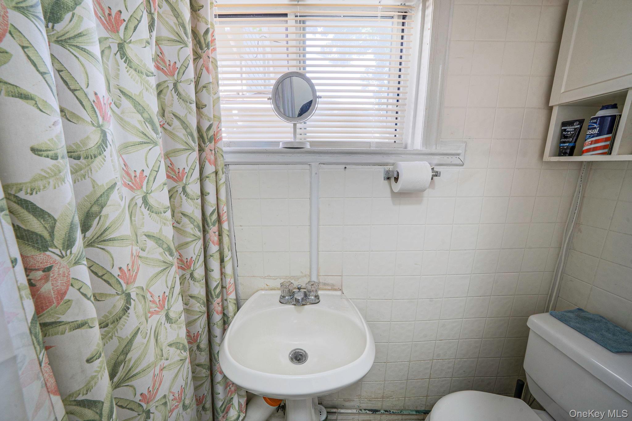 #18 photo, 173 E Seaman Avenue, नासाउ काउंटी Freeport , NY 11520