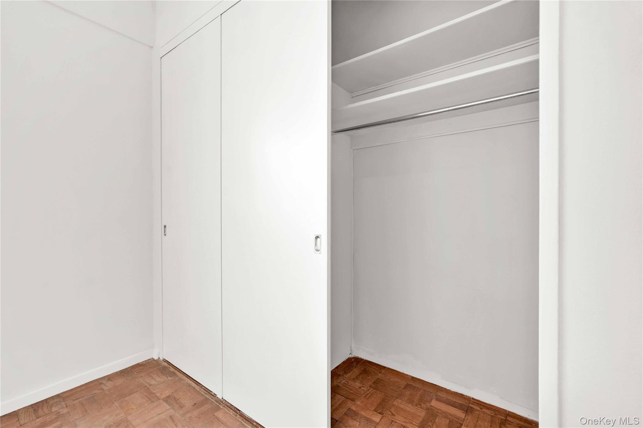 #15 photo, 20 E 9th Street, マンハッタン New York (Manhattan) , NY 10003