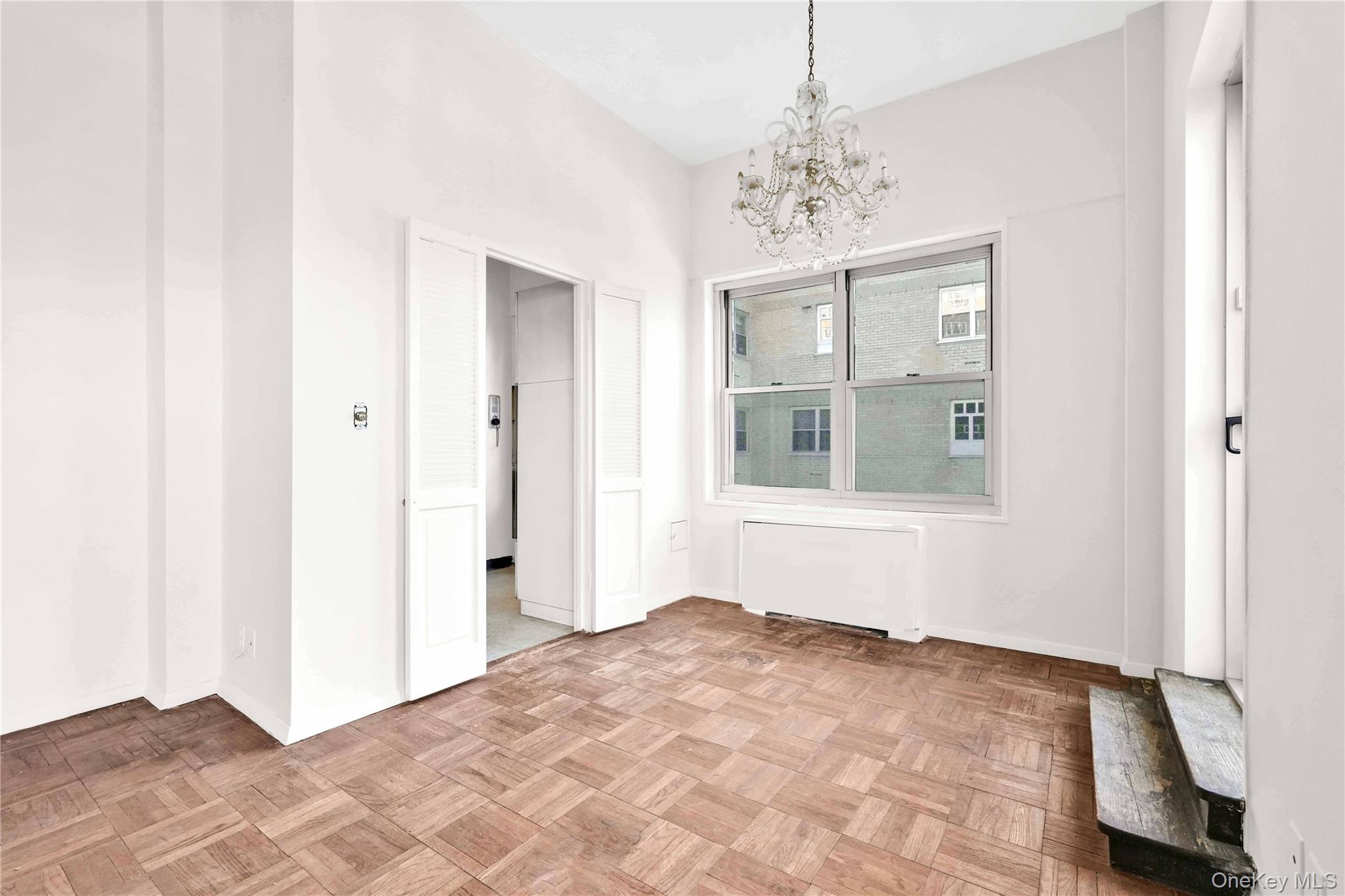 #9 photo, 20 E 9th Street, マンハッタン New York (Manhattan) , NY 10003