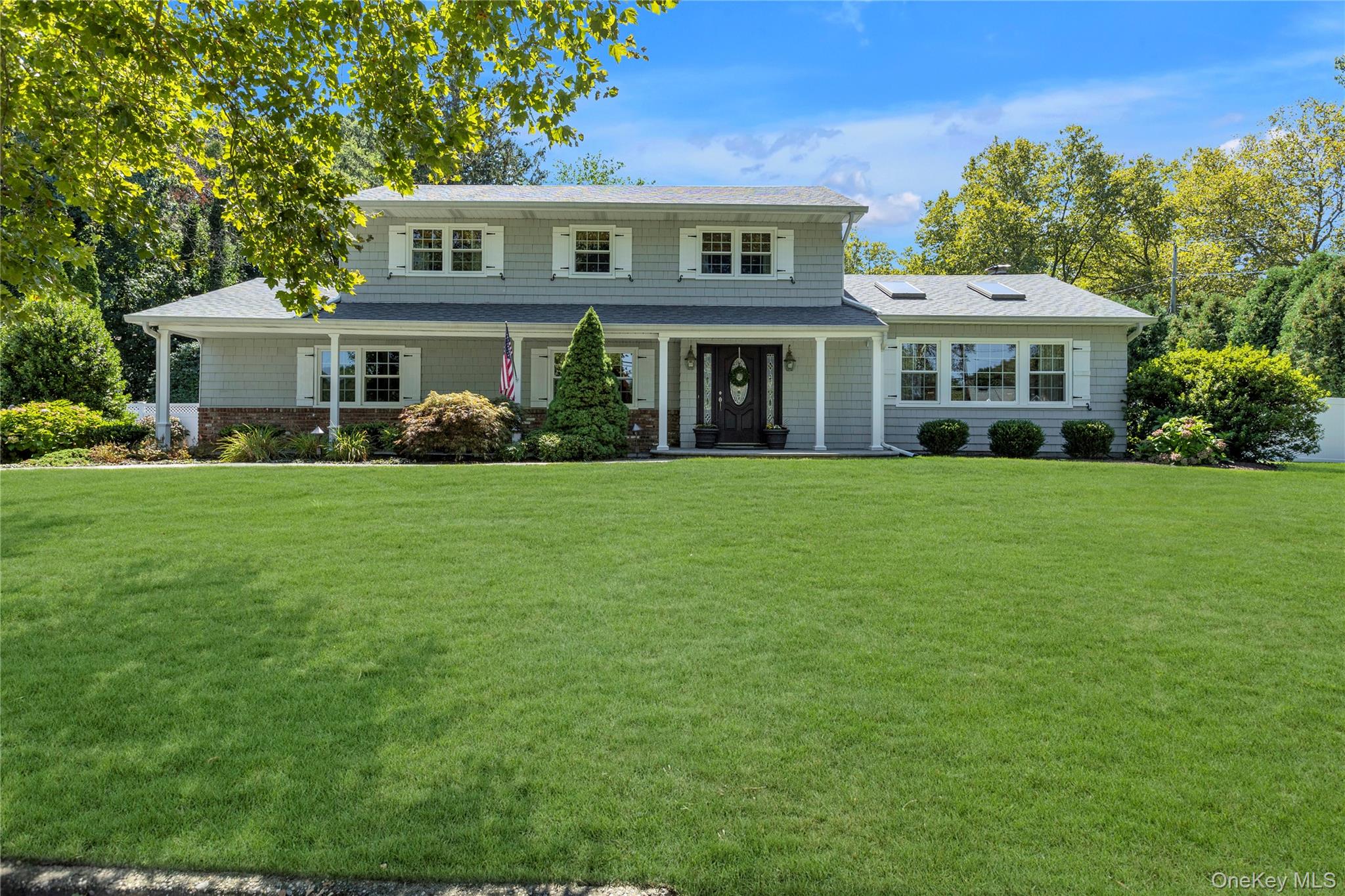 #1 photo, 21 Drake Place, सफ़ोक काउंटी Northport , NY 11768