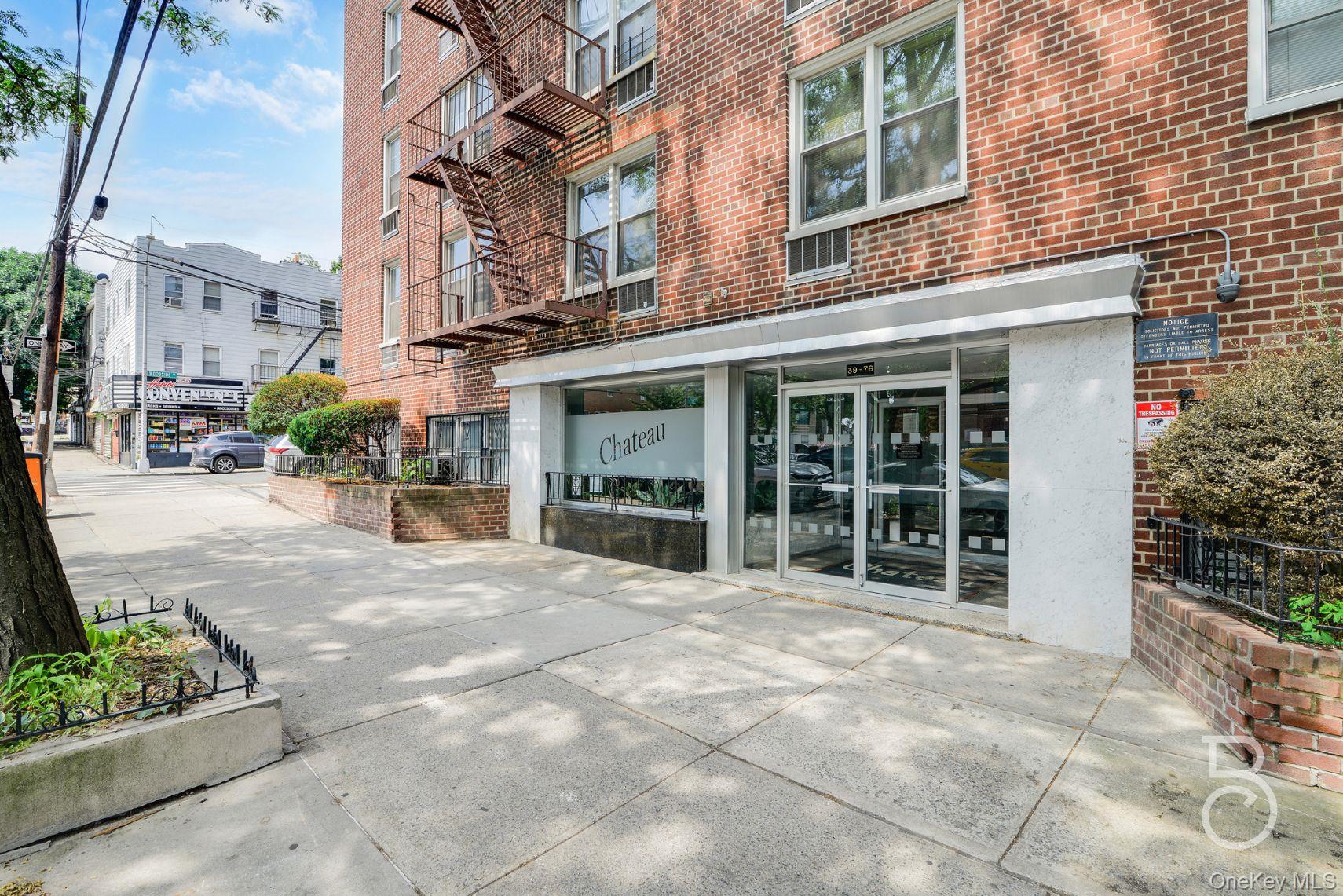 #10 photo, 39-76 57th Street, クイーンズ区 Woodside , NY 11377