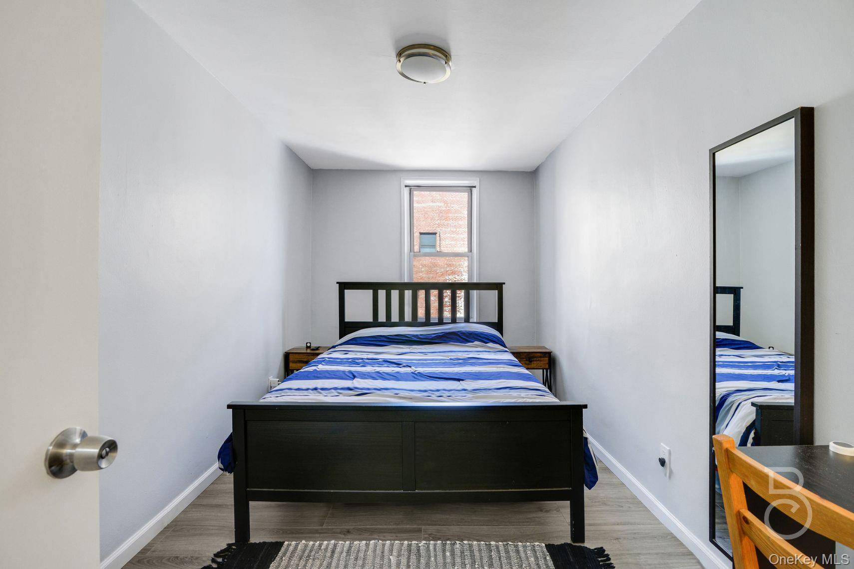 #7 photo, 39-76 57th Street, クイーンズ区 Woodside , NY 11377